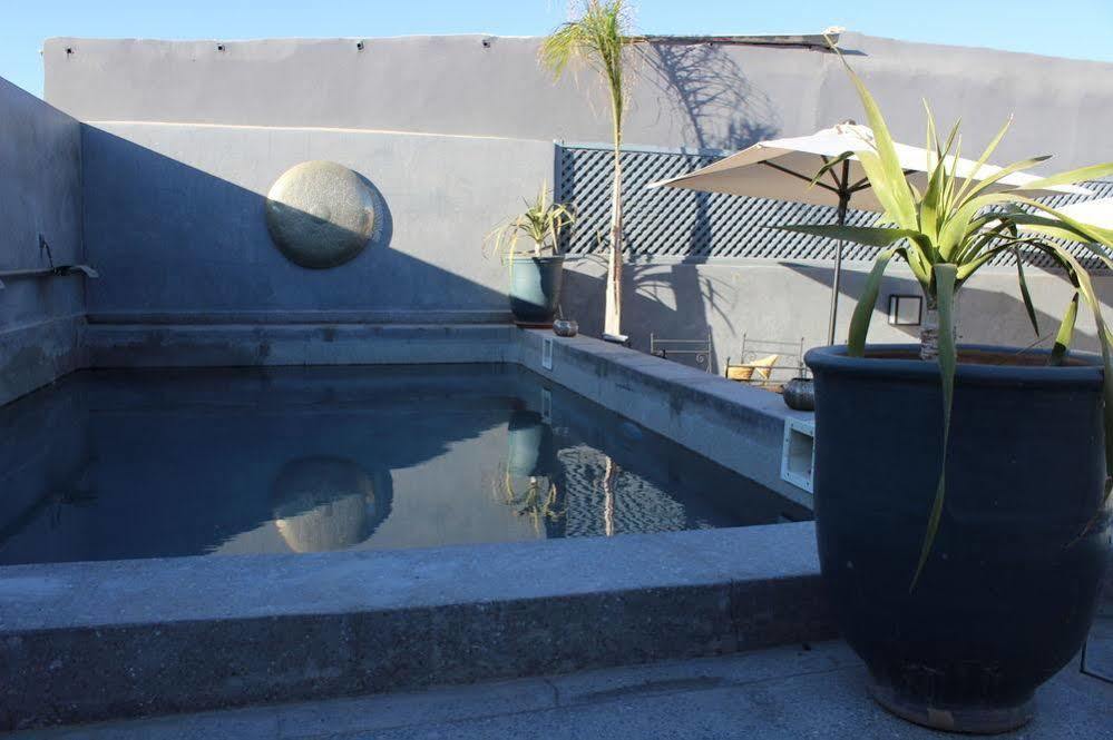 Luxe 40 Hotel 3*