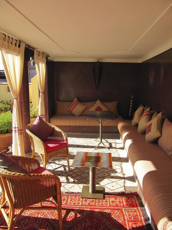 Azzar Riad 2*
