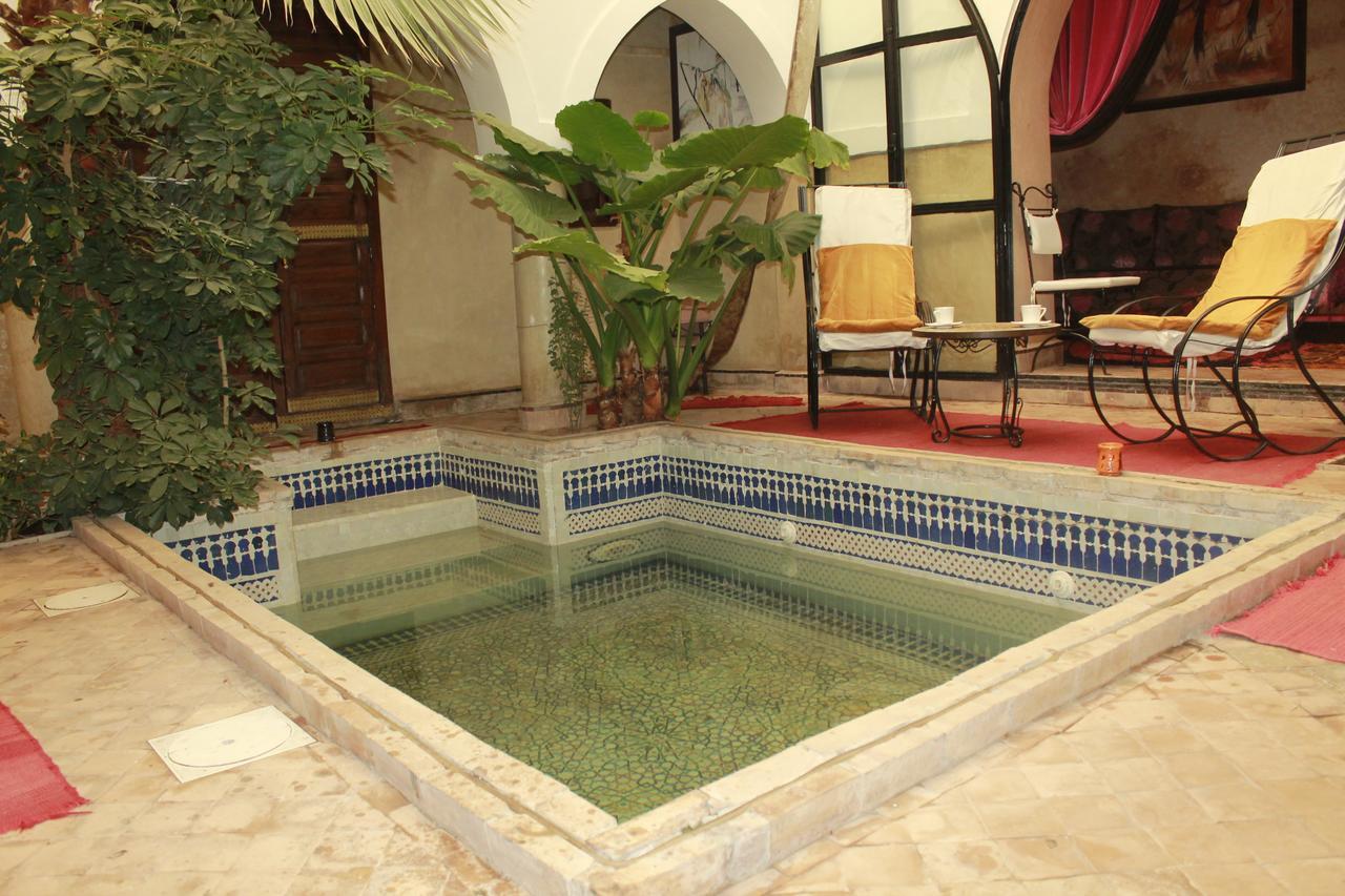 Dar Narjis 3*