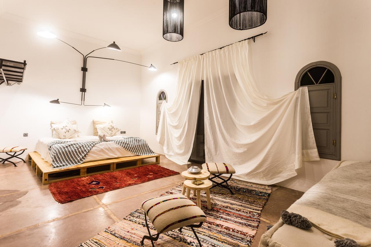 Guest house The Place