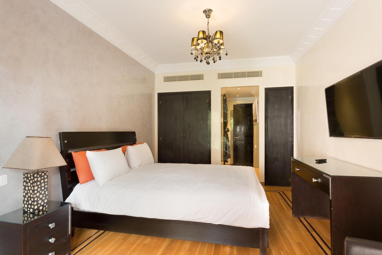 The Sapphire Apartment: Hivernage Quarter Retreat With Pool & Hot Tub *