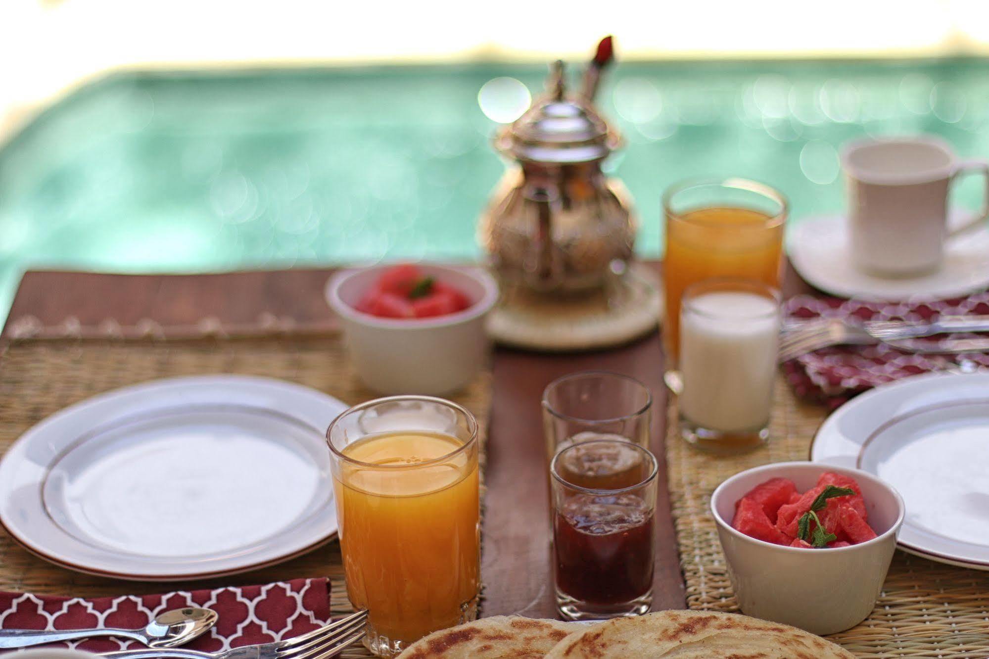 Riad Adika &