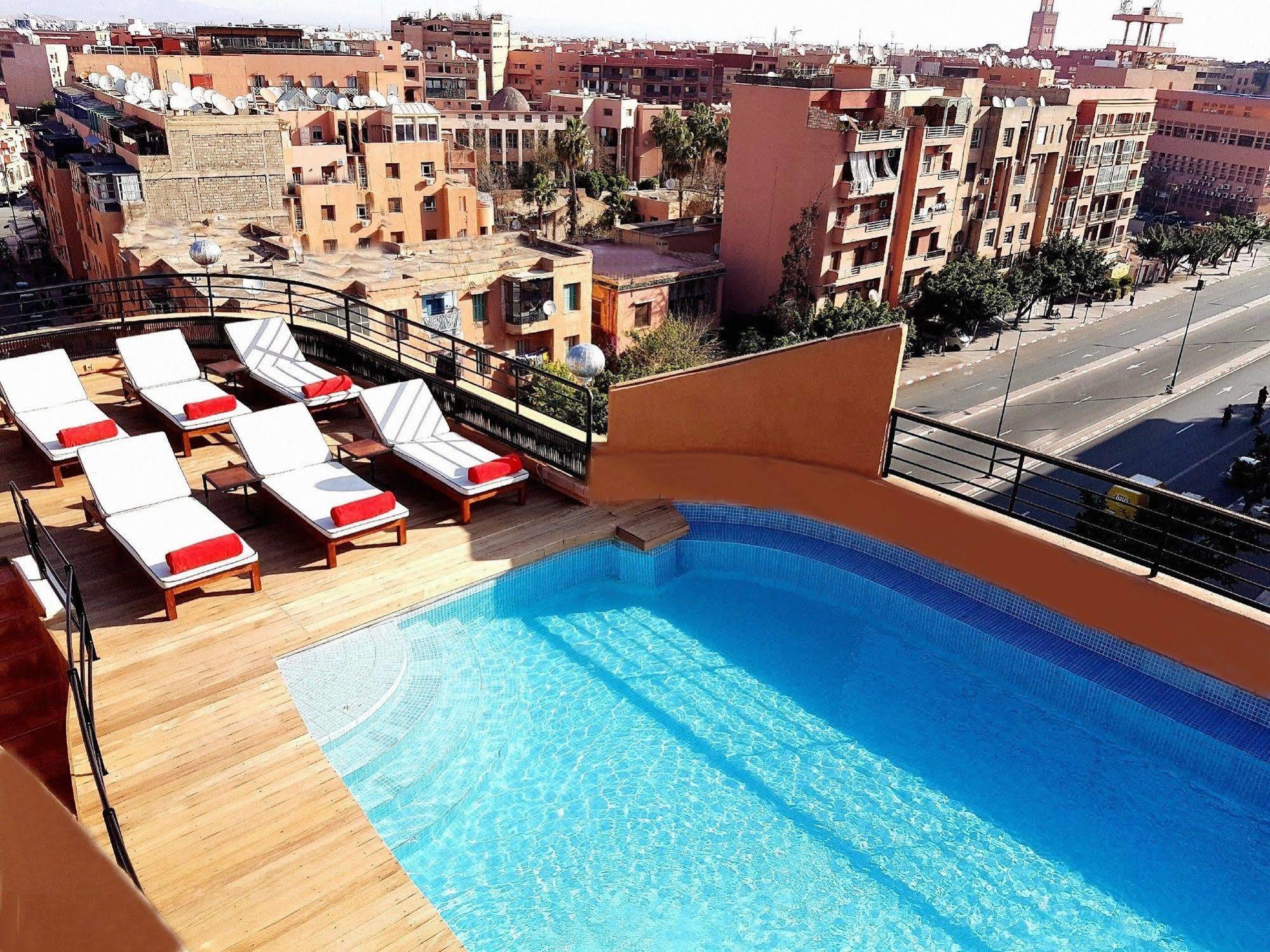 Fashion Hotel