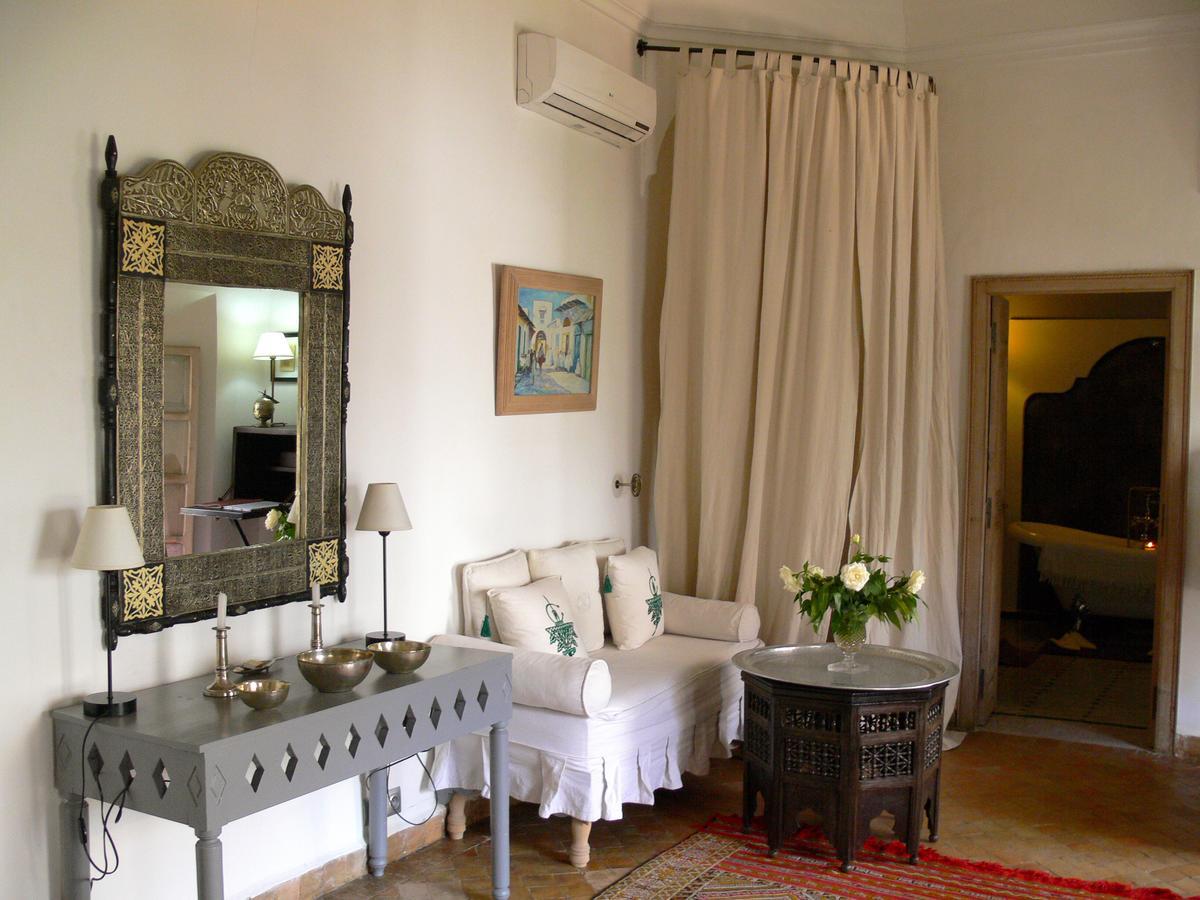 El Mezouar Bed & Breakfast 4*