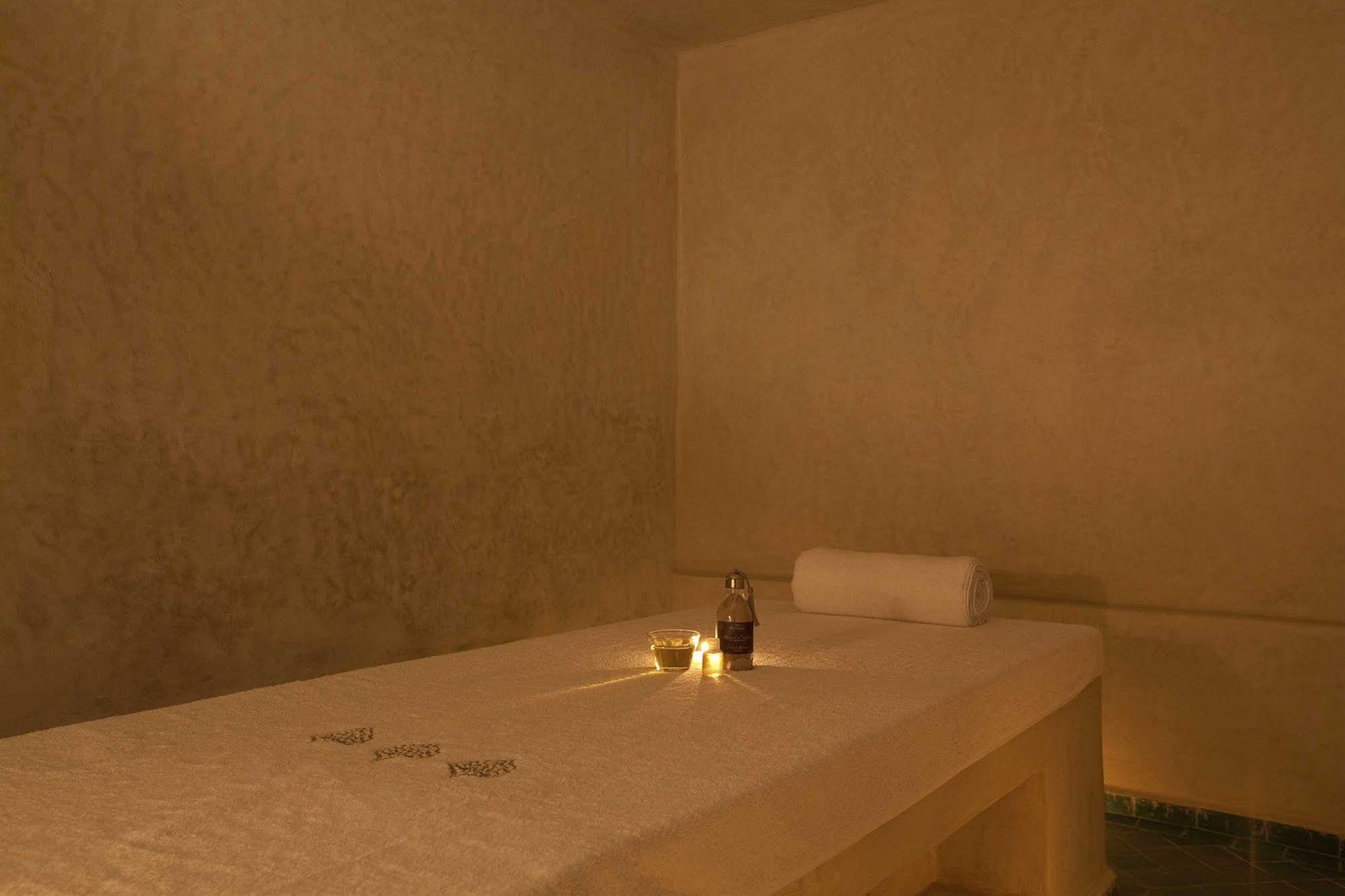 Les Bougainvilliers Riad 4*