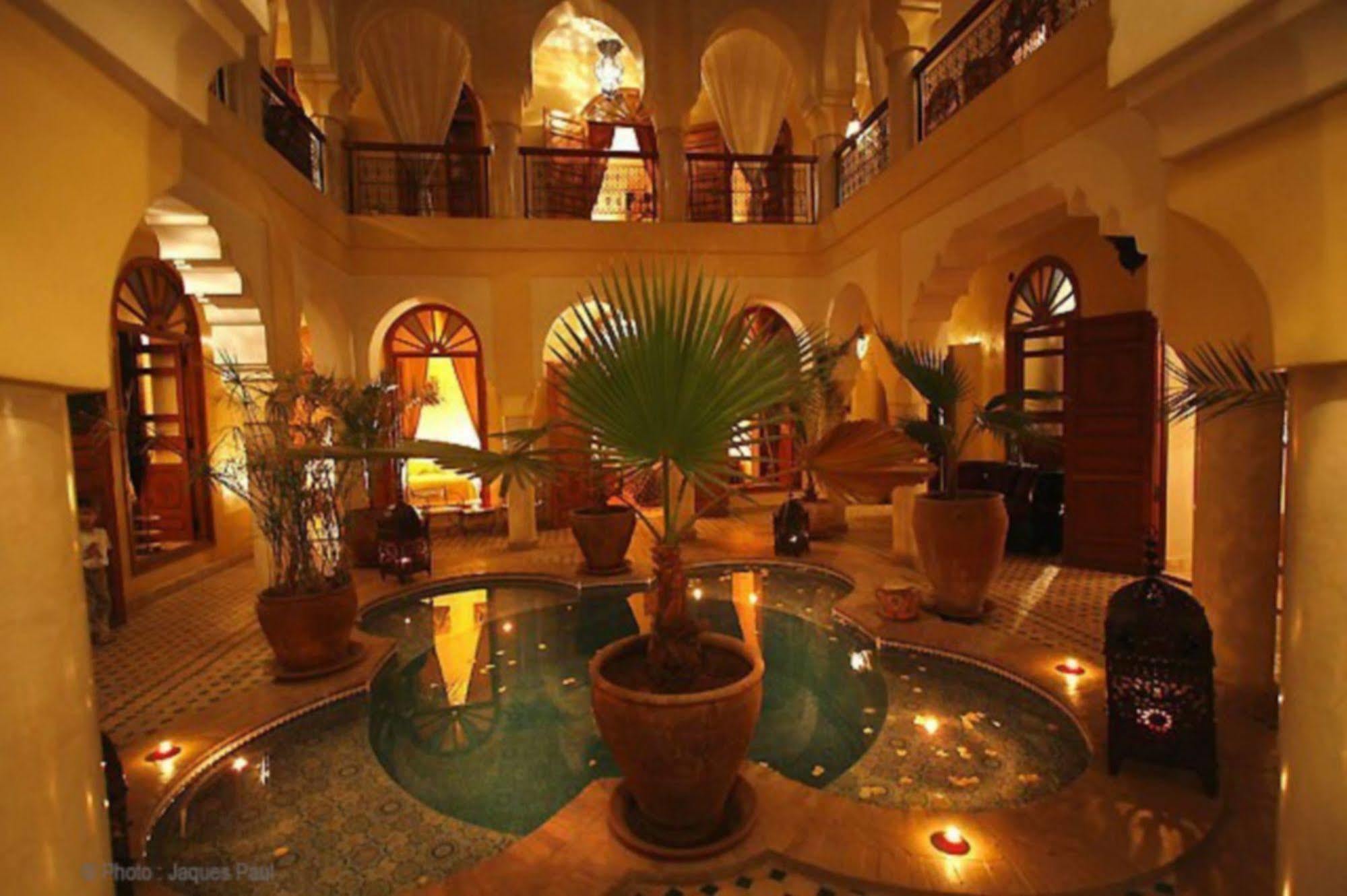 Lena & Riad 4*