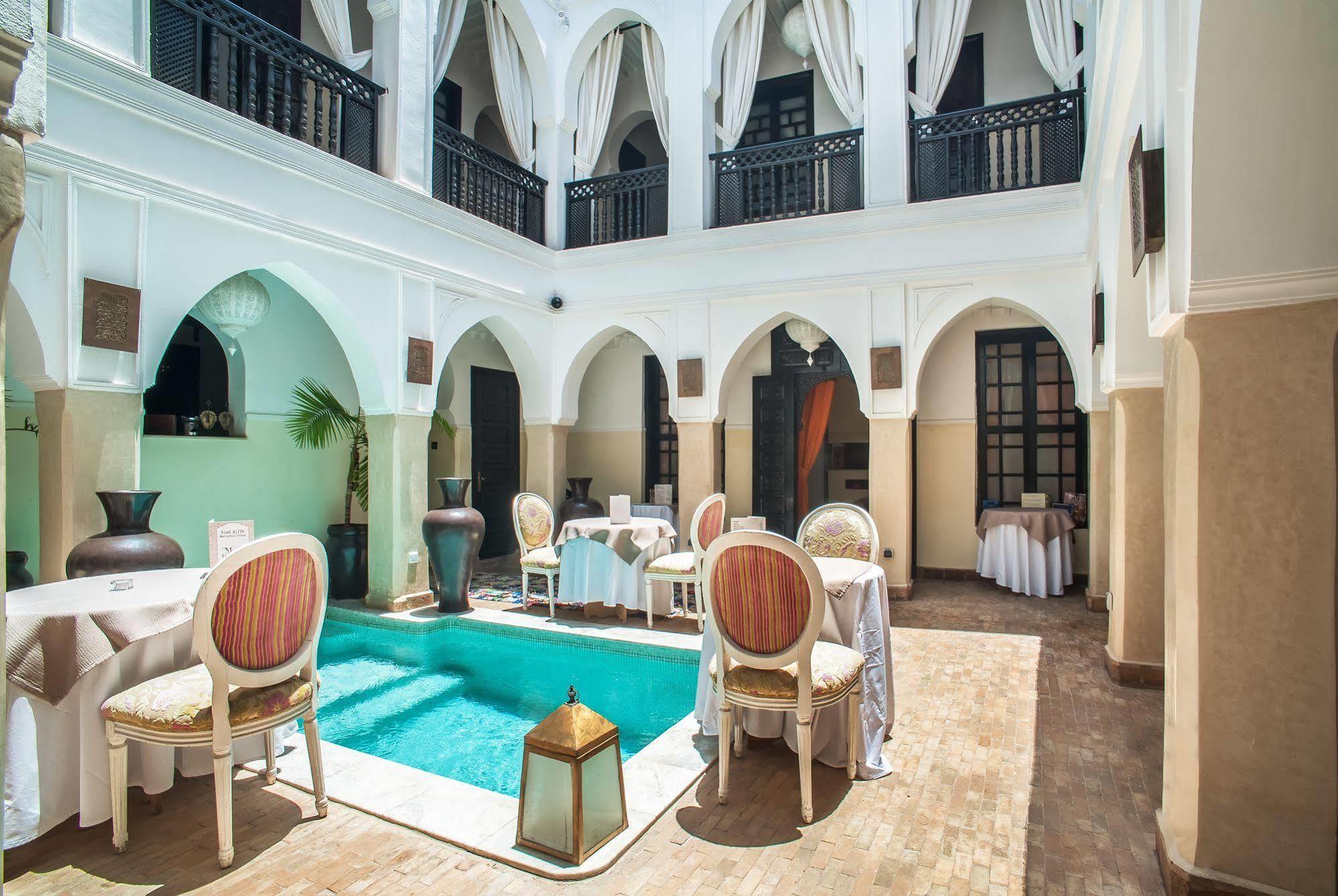 Bed & Breakfast Aliya 4*