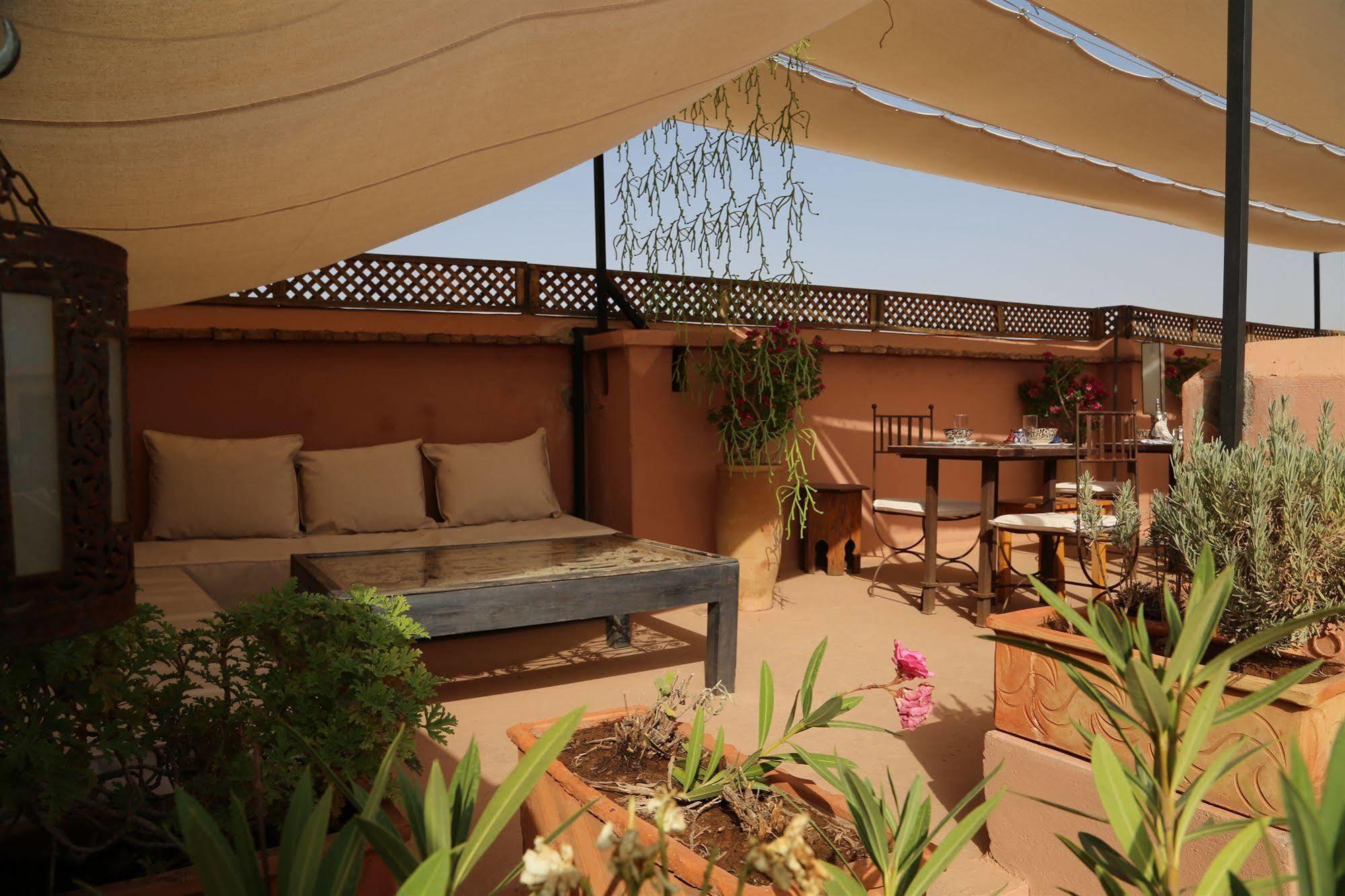 Djebel 3*