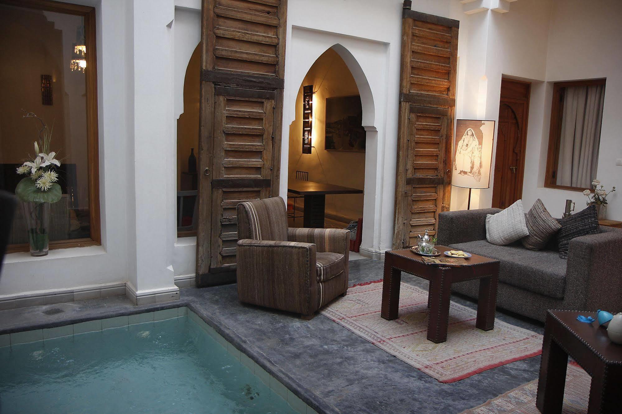 Azcona Marrakesh
