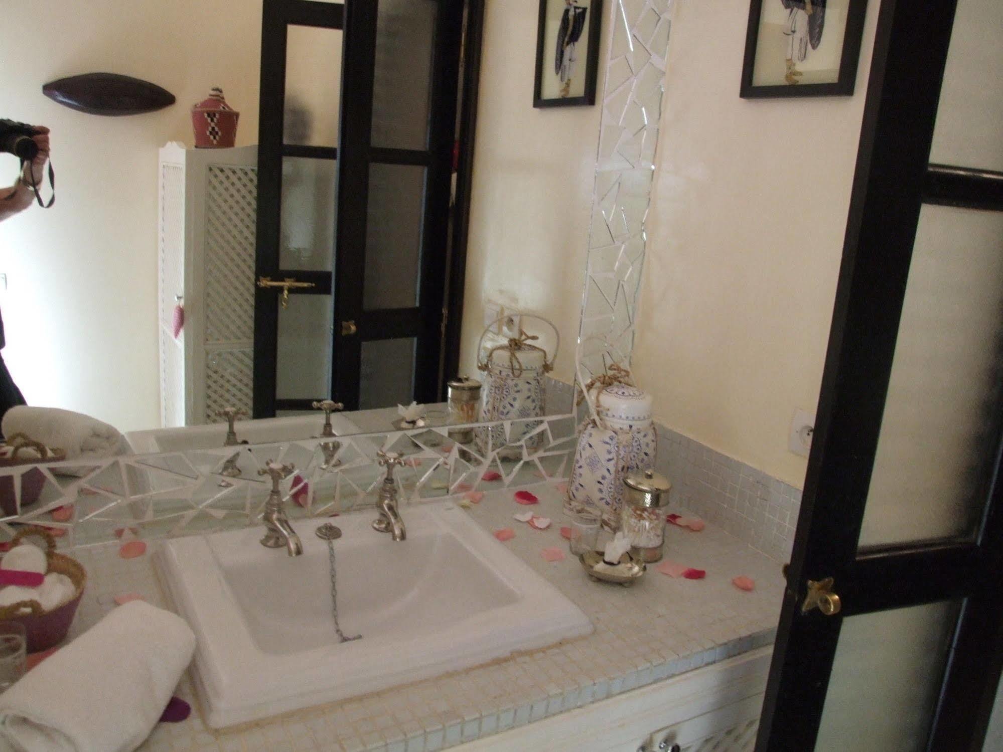 Dar Charkia Riad 3*