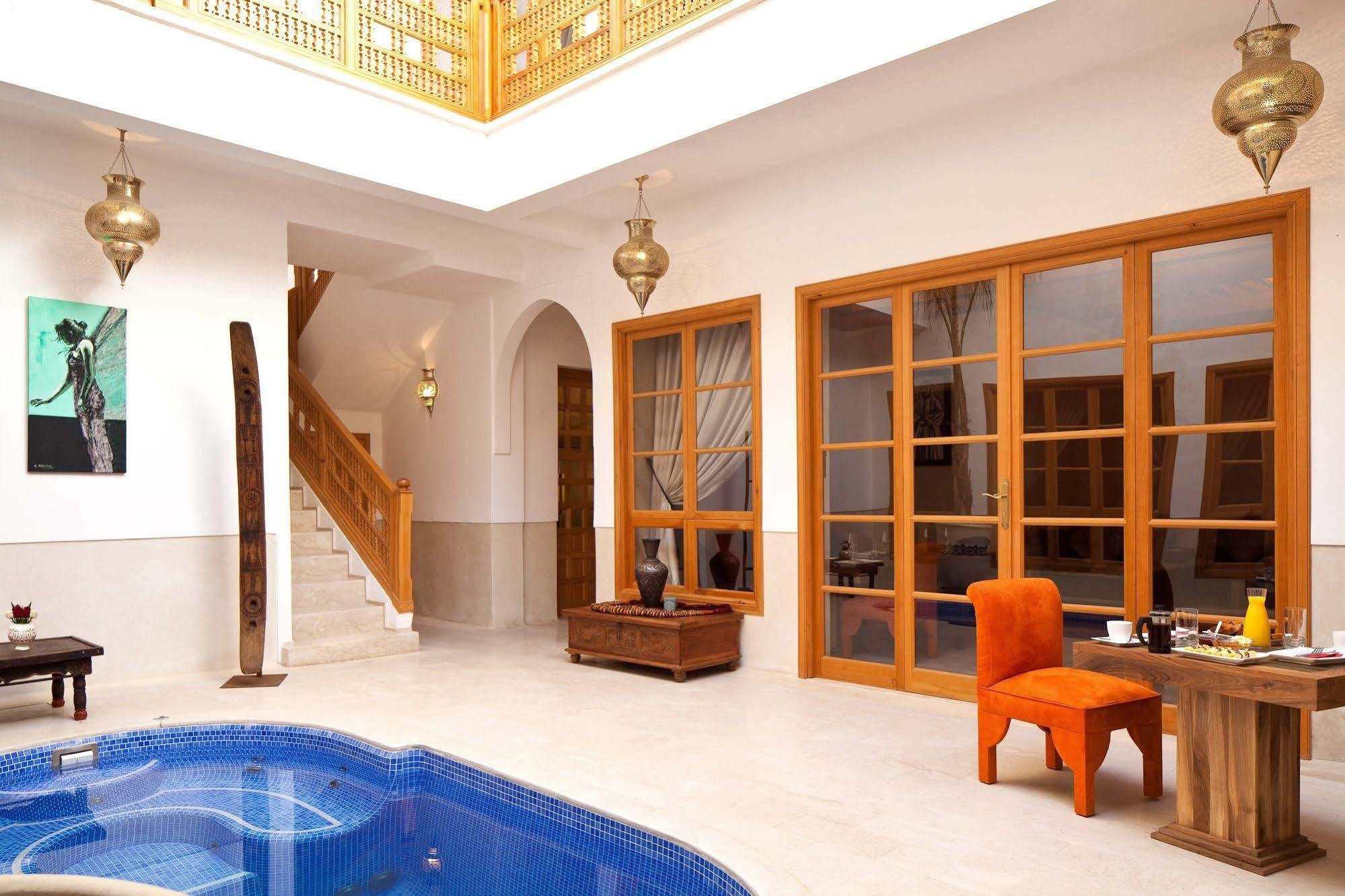 Kahena Lifestyle Concept Pensión 4*