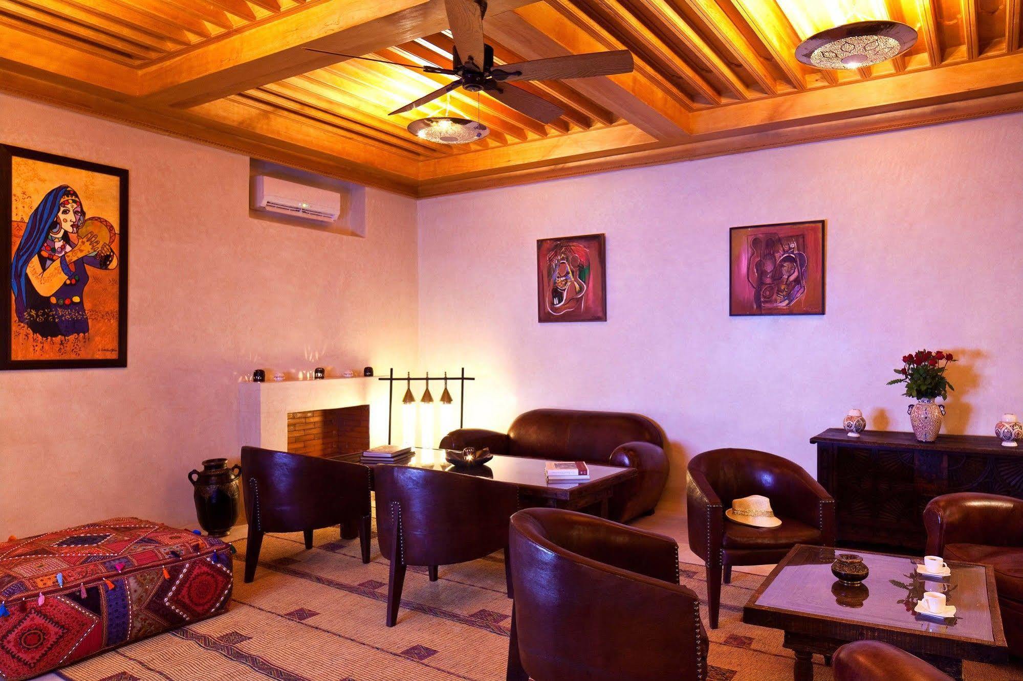 Kahena Lifestyle Concept Pensión 4*