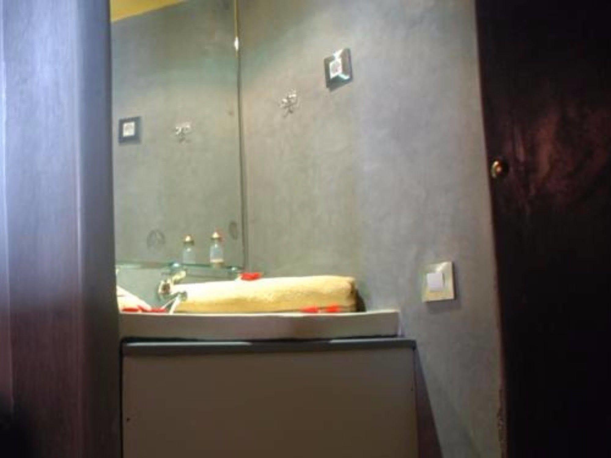 Diamant La Rouge Riad 2*
