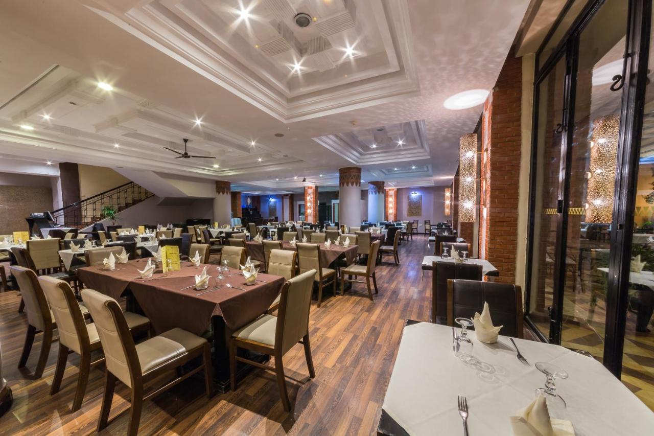 Zalagh Kasbah & 4*