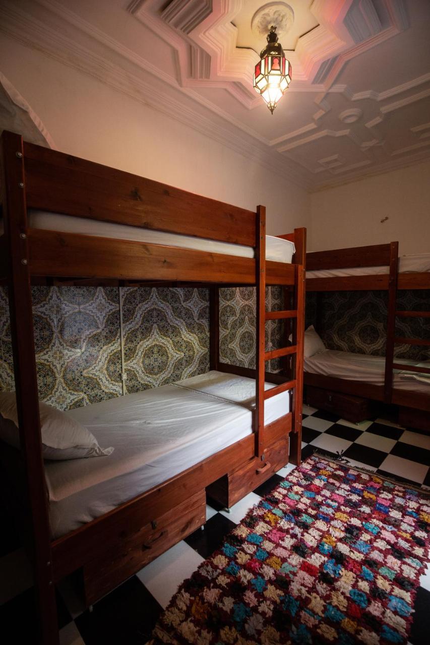 Hostal Mosaic *