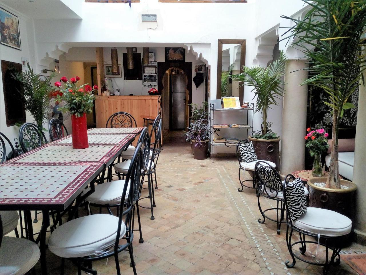 Atlas Palace Couette-café