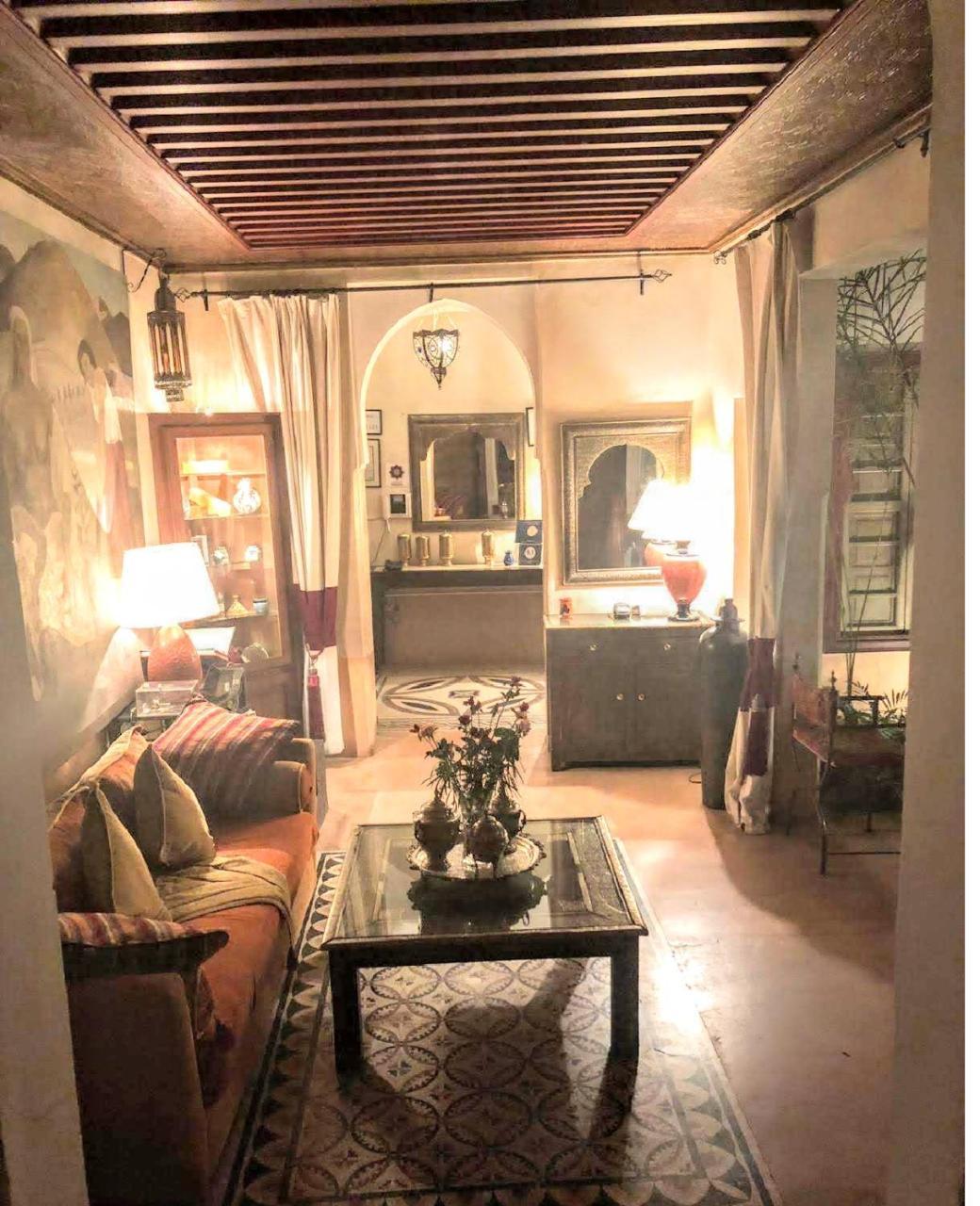 Des Eaux Et Riad 4*