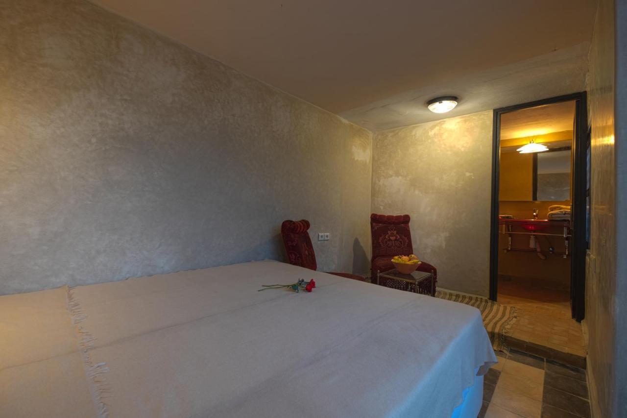 Adrar Pensión 3*