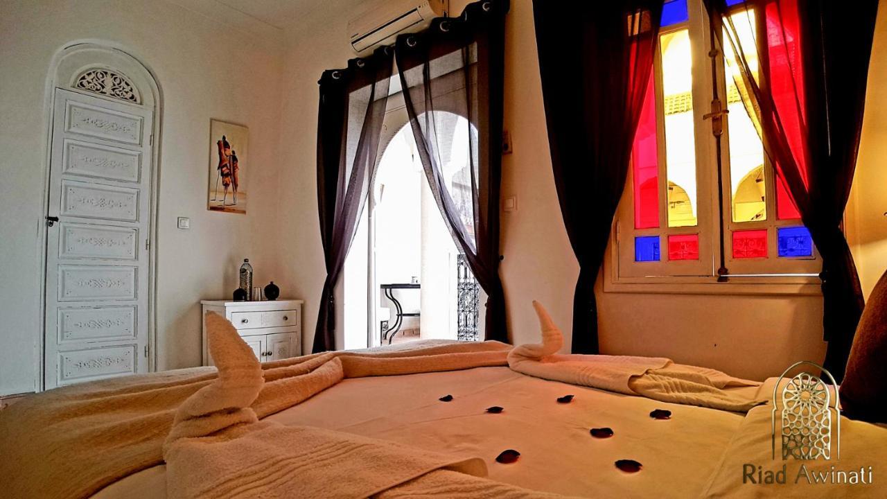 Awinati Location Privatisee ,piscine Chauffee , Beau Rooftop 3* Marrakesh