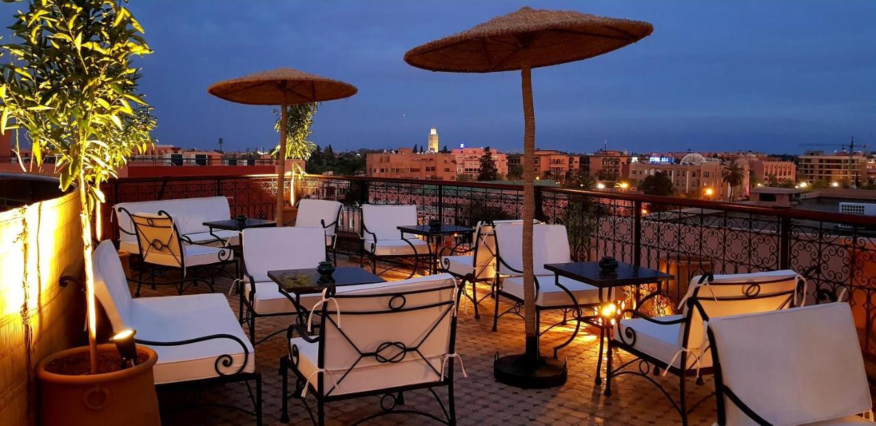 Hotel Dellarosa Y