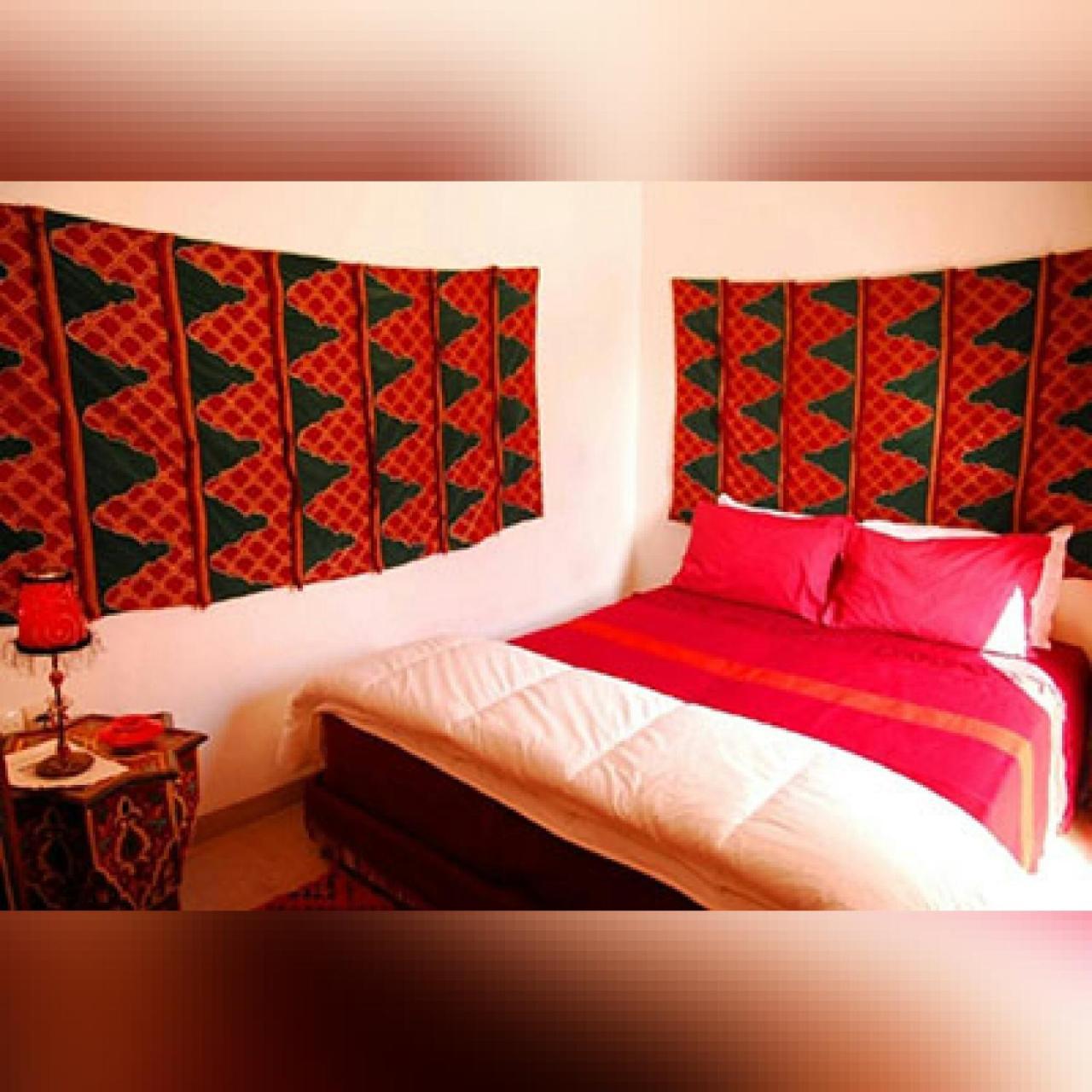 Riad Al Mansoura 3*