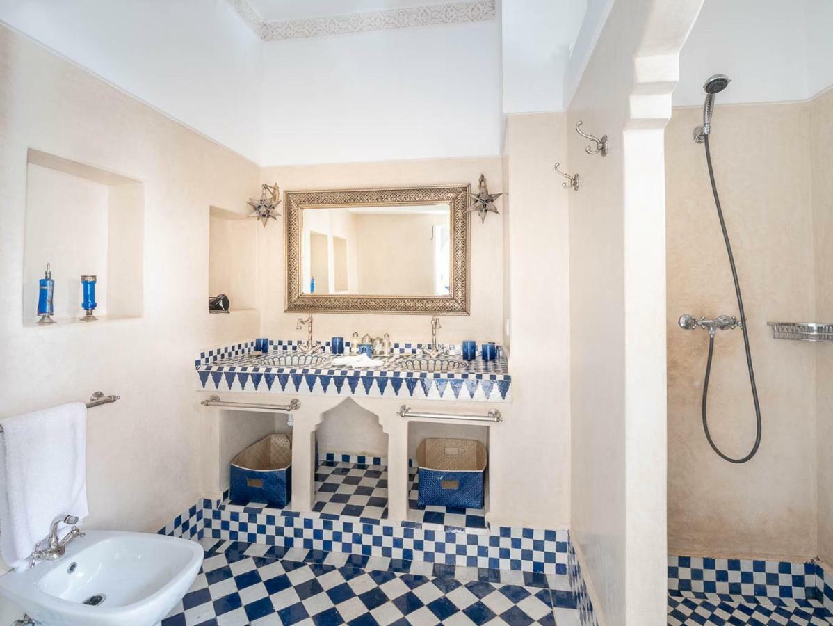 Passali Riad 3*