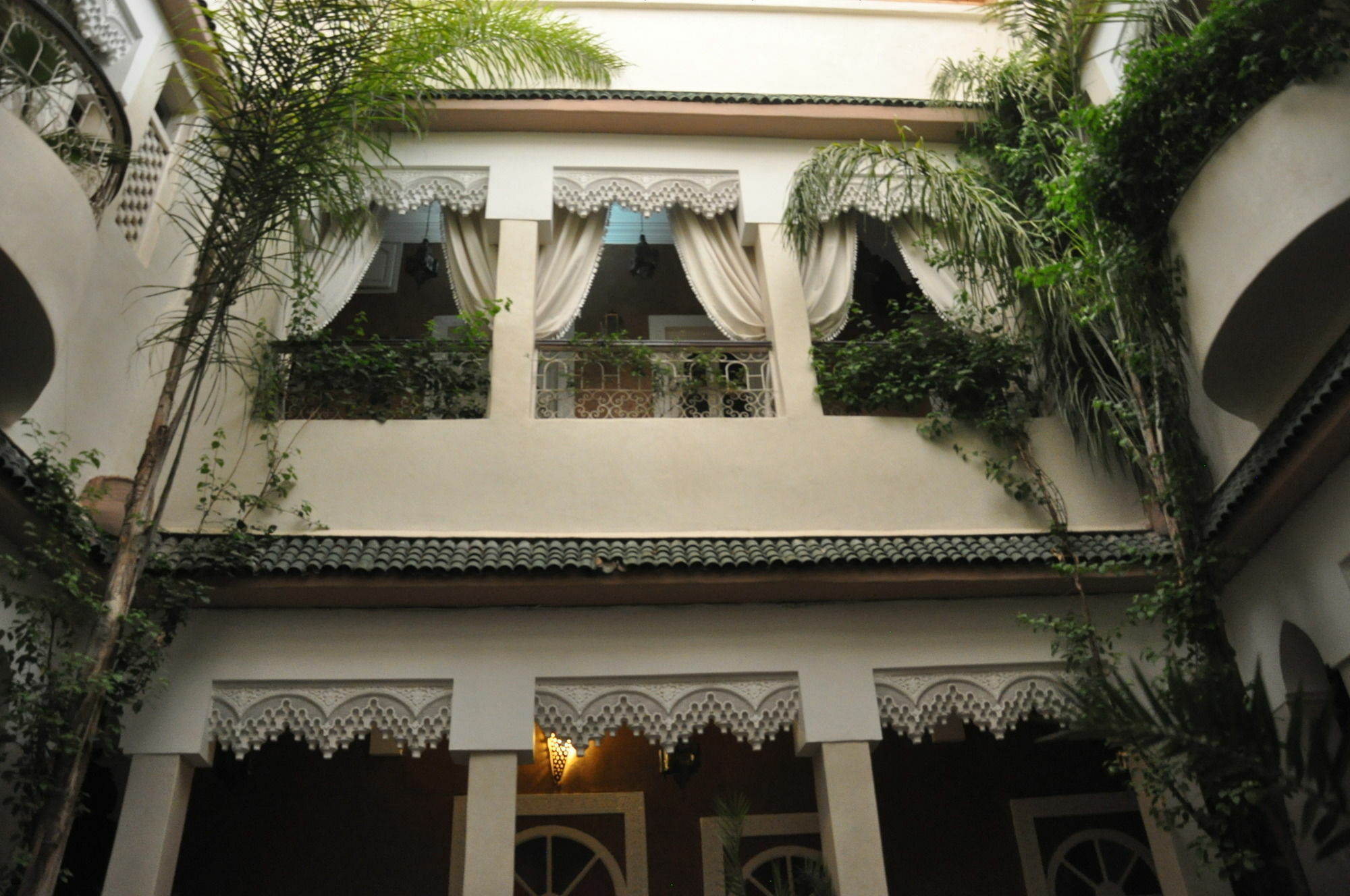 L'arabesque