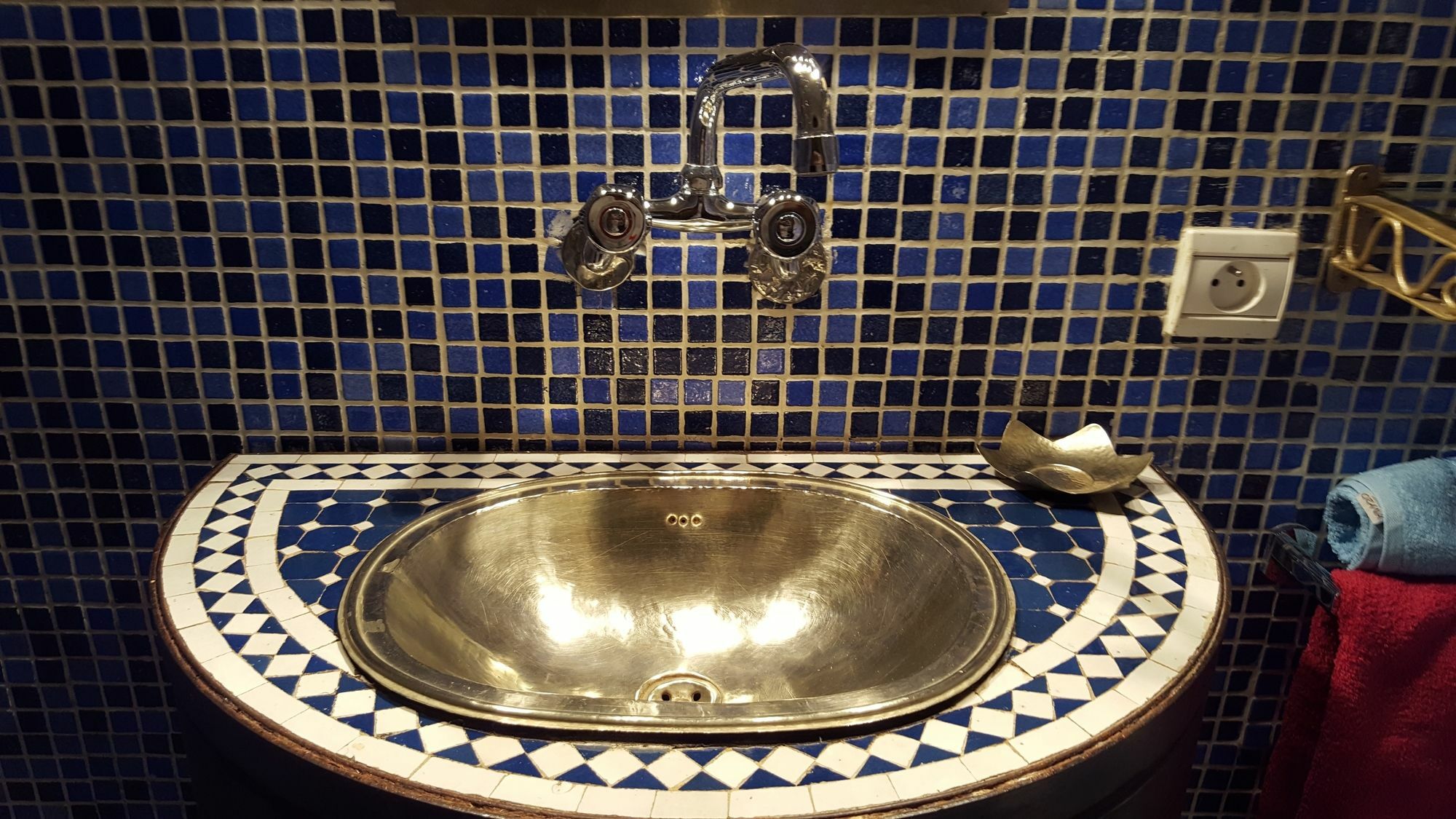 Dar Khmissa Riad & Spa Guest house