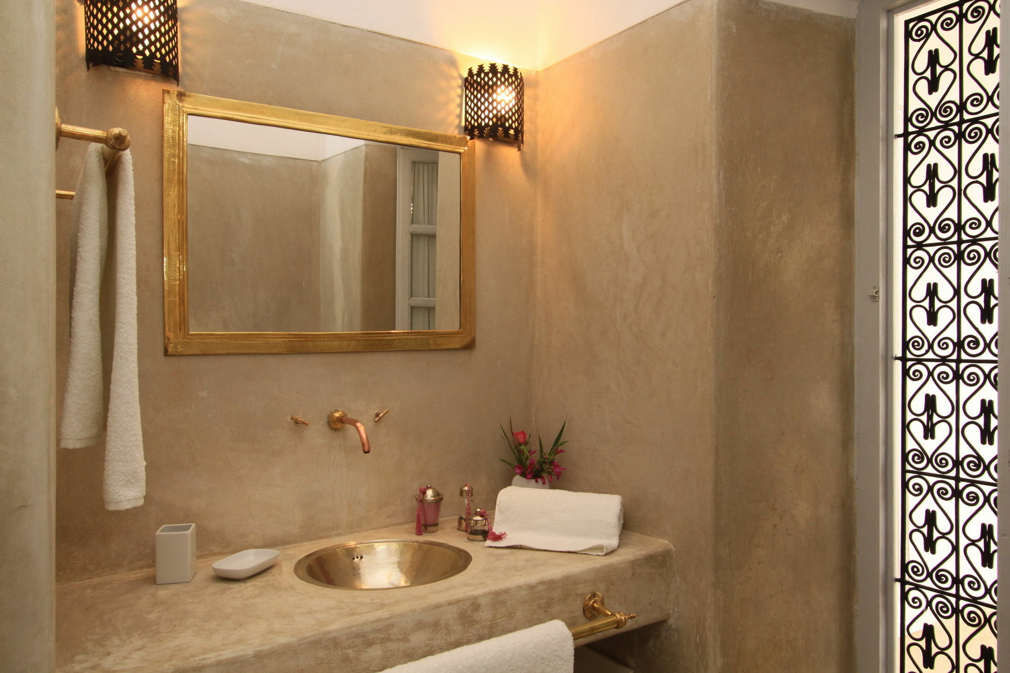 Chi-chi Riad