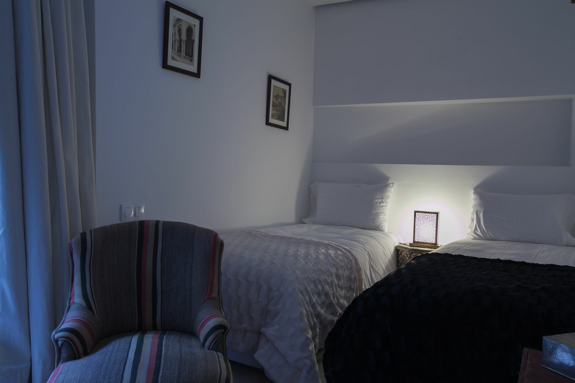 Zebrakaro Guest house