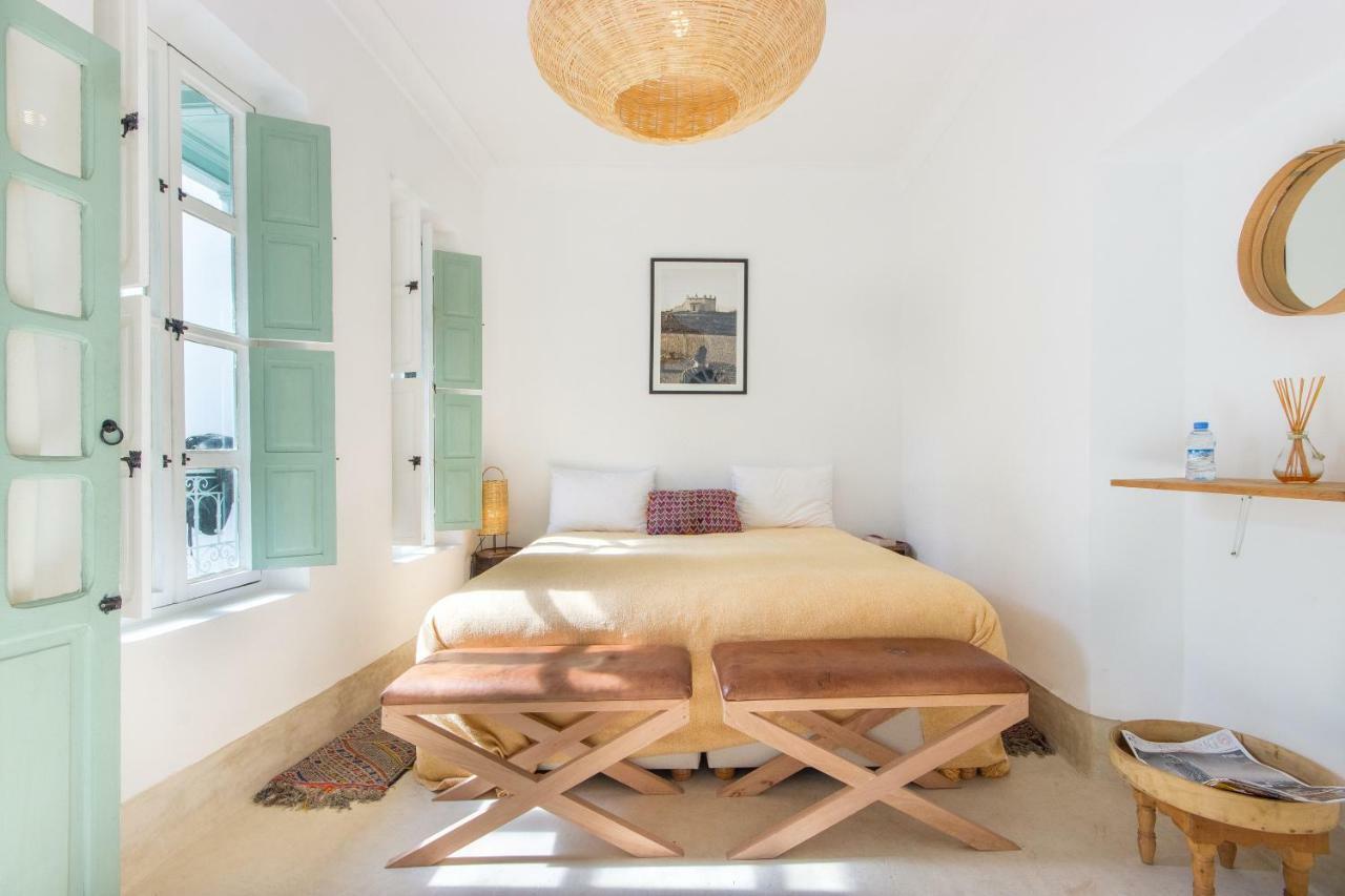 Riad Helen