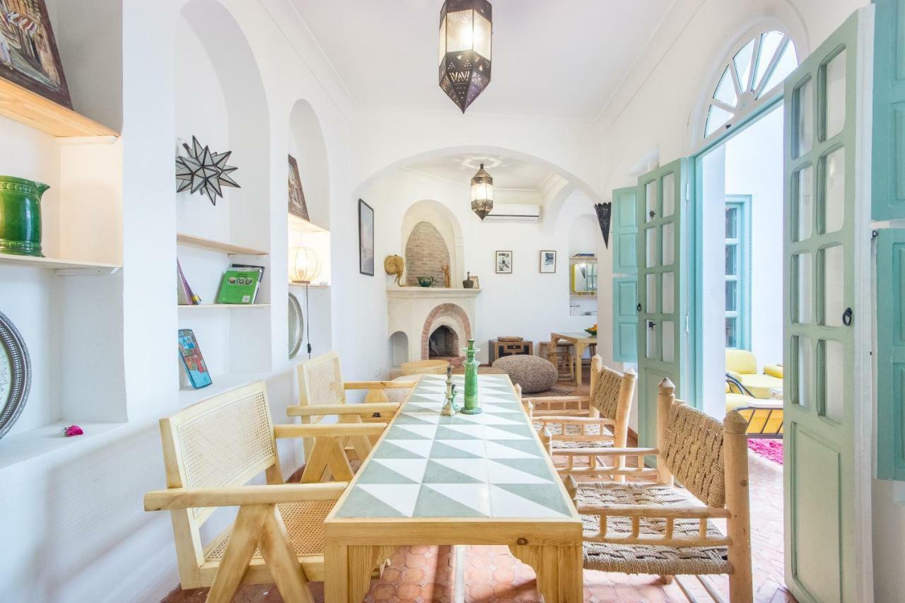 Riad Helen 2*