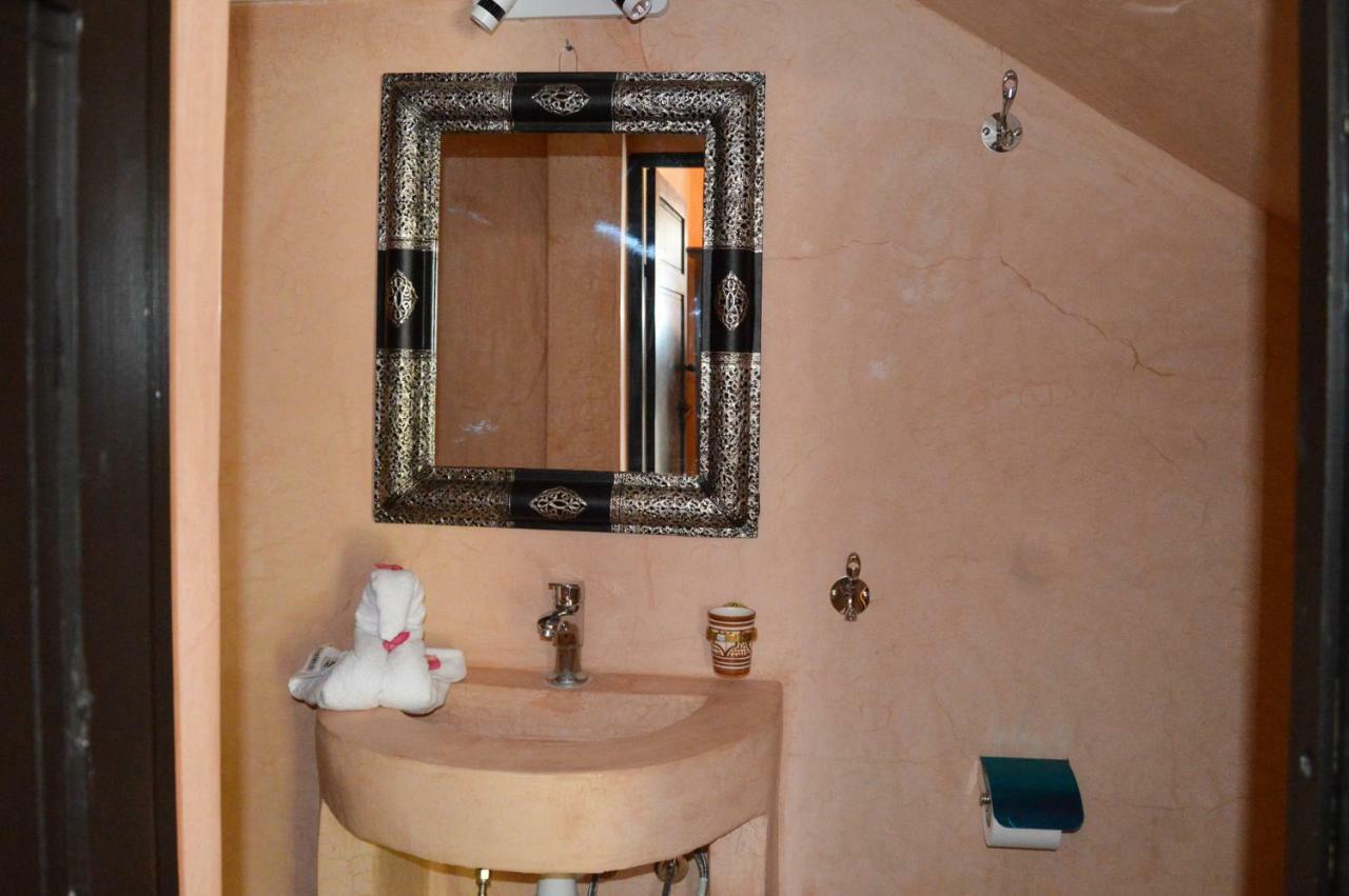 Run Marine 1 Marrakech Bed & Breakfast *