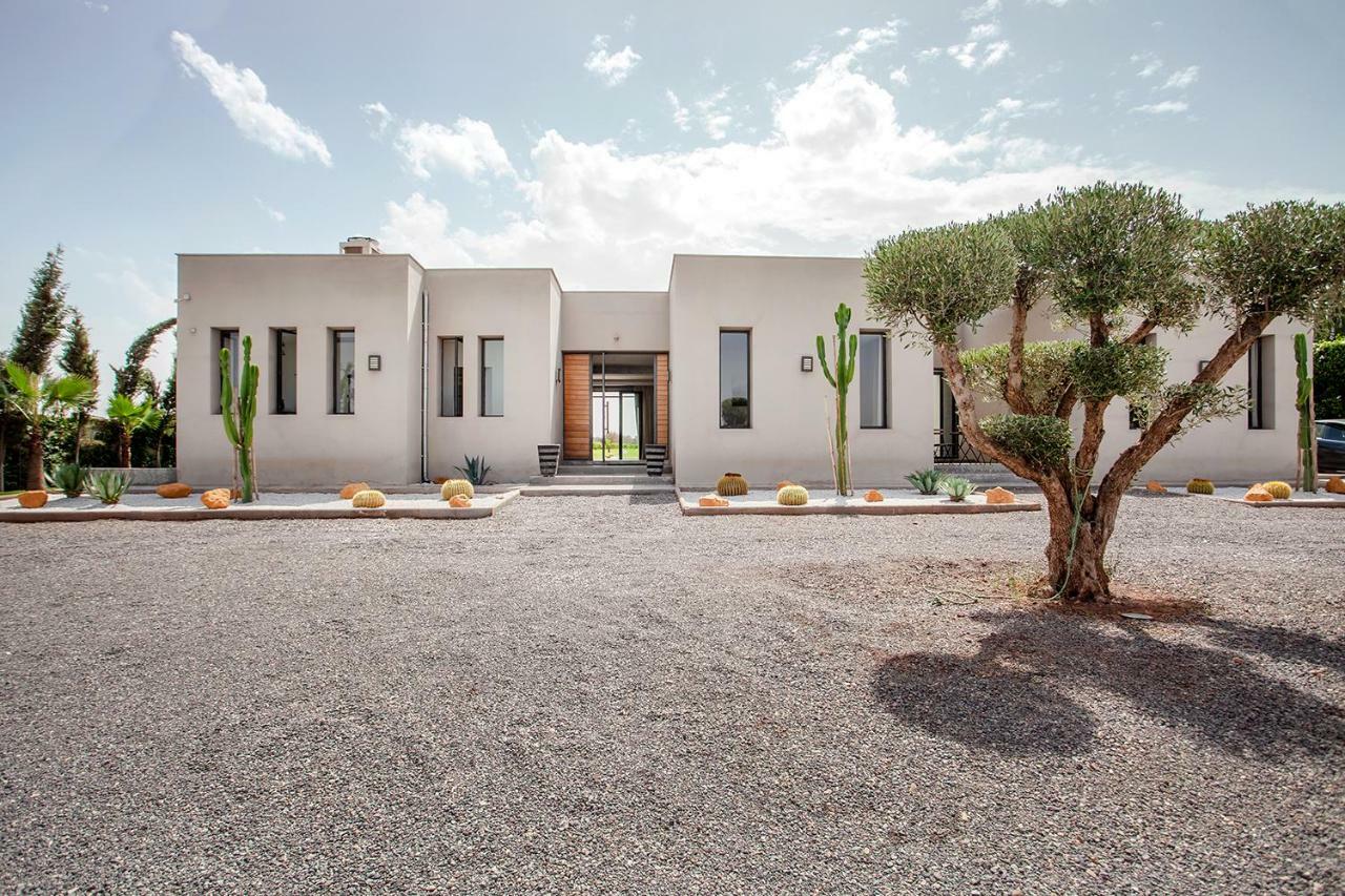 Villa Essra *