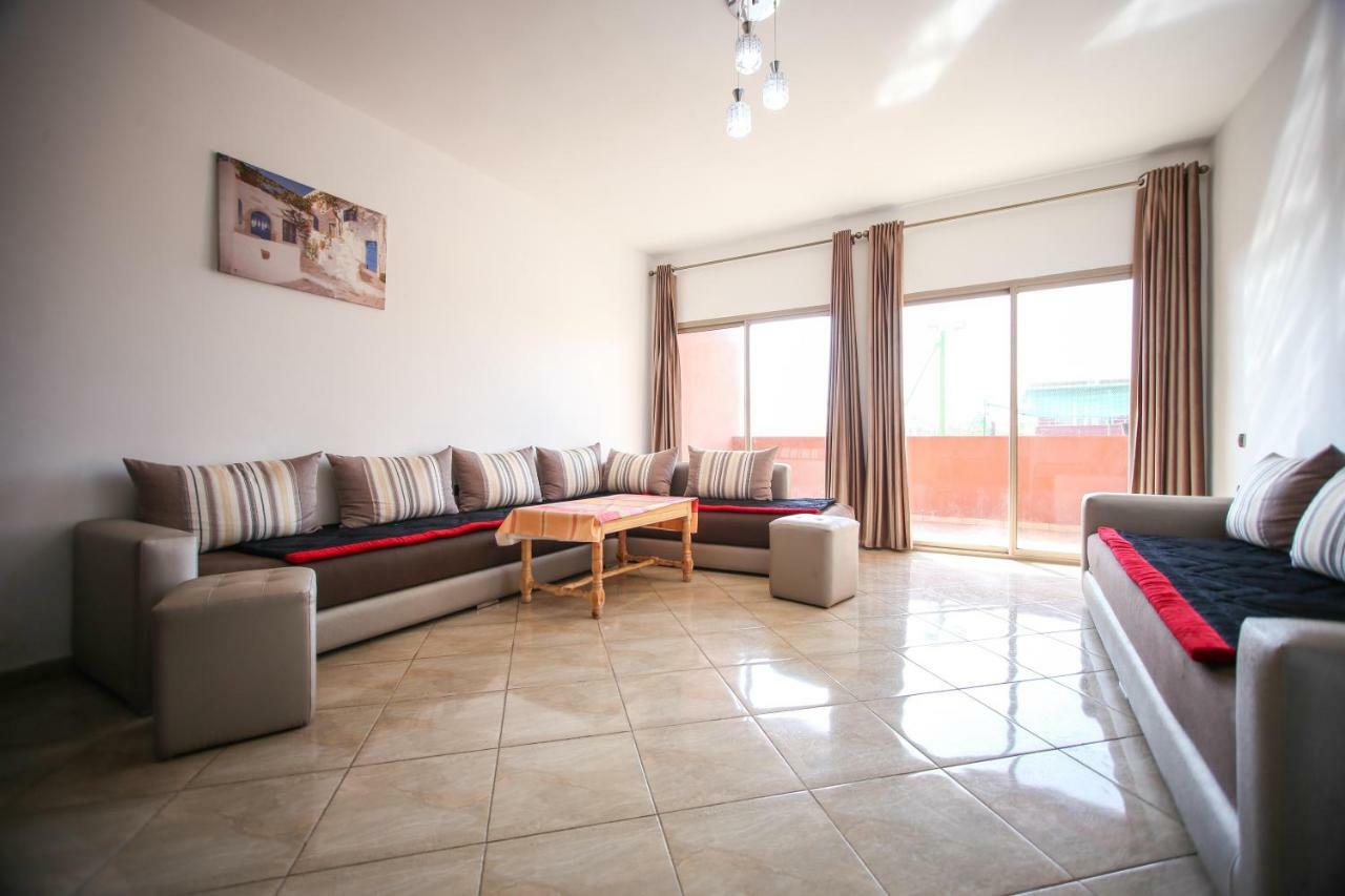 Apartment Neuf Entoure De Verdure, Ensoleille *