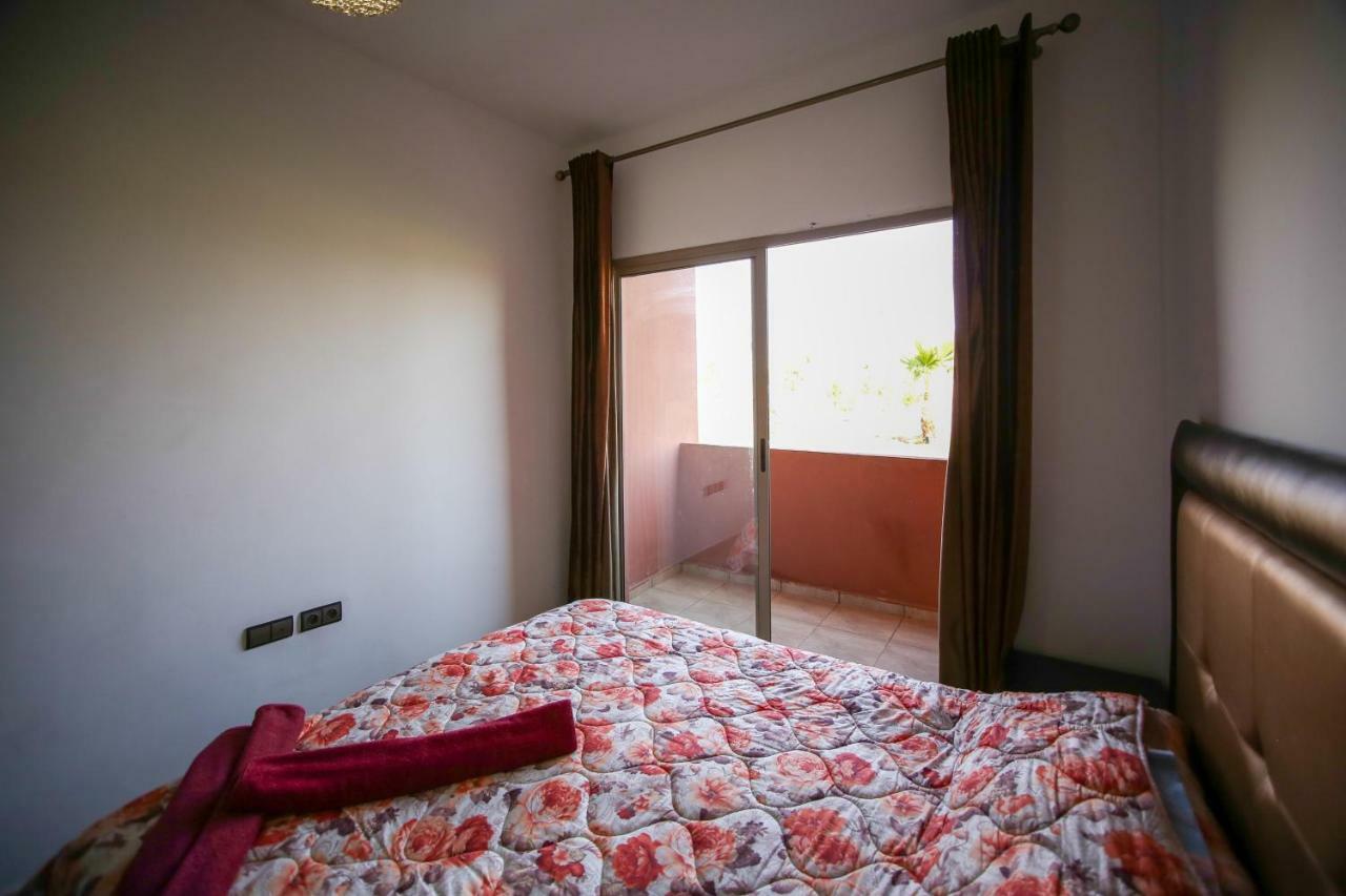 Grand Appartement, Résidence Familiale Avec Grande Piscine Et Jardin Bio Apartamento
