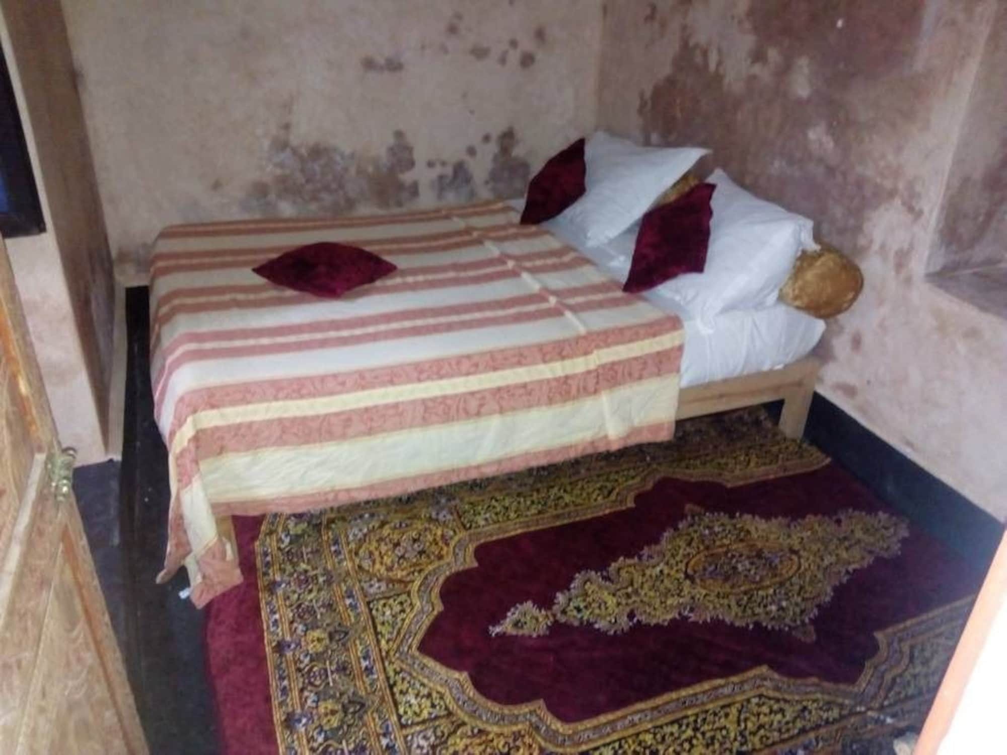 Riad Bouchouari 33 3*
