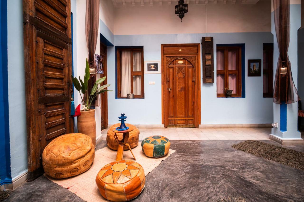 Azcona Riad 3*