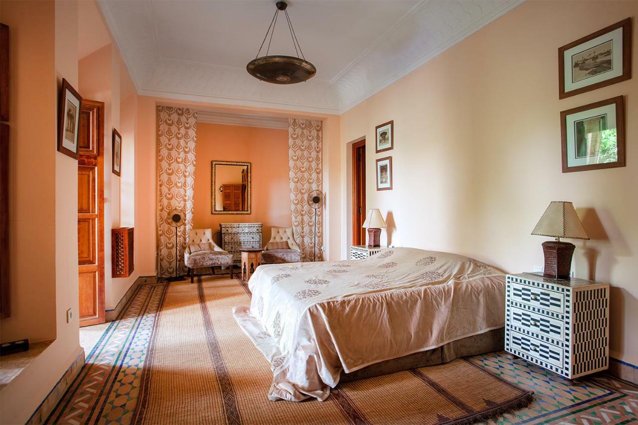 Avirona Holiday home