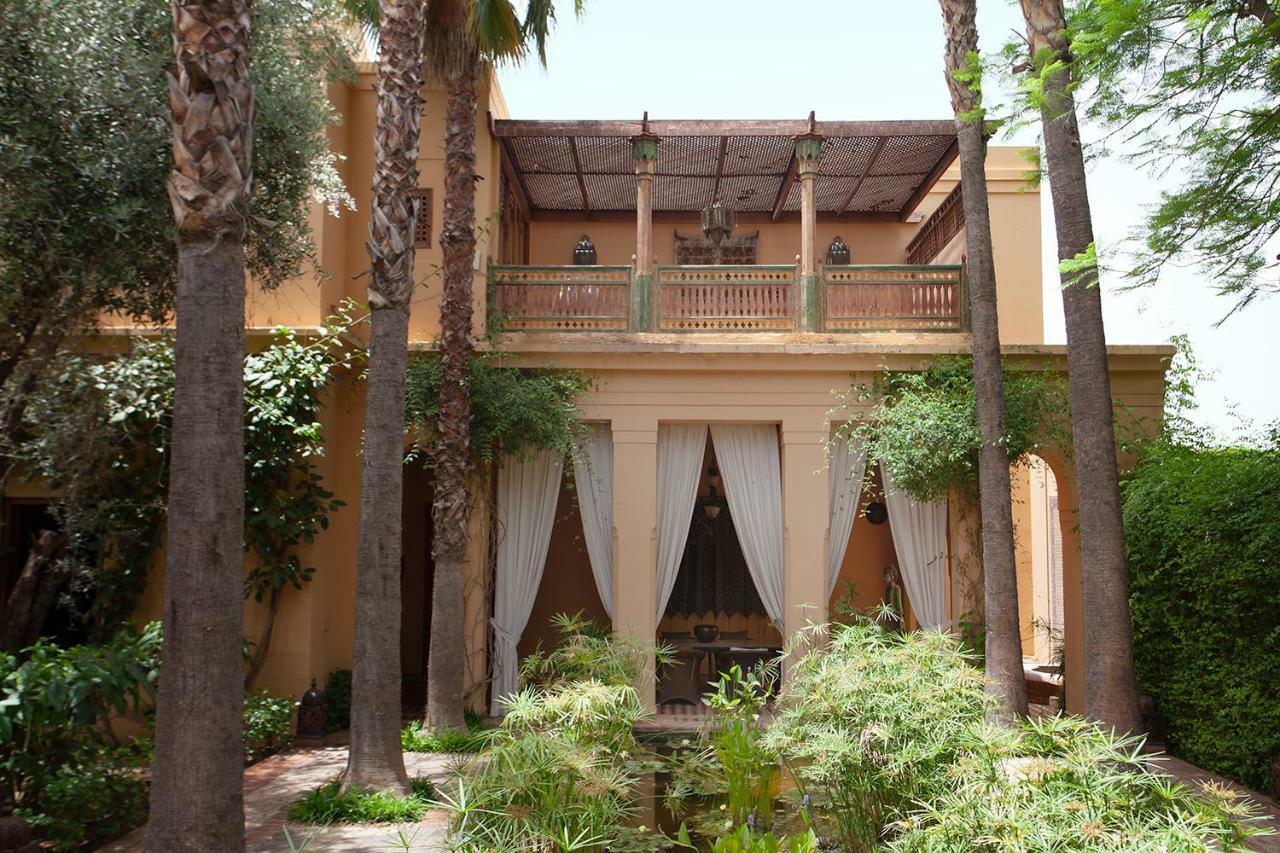 Avirona Holiday home
