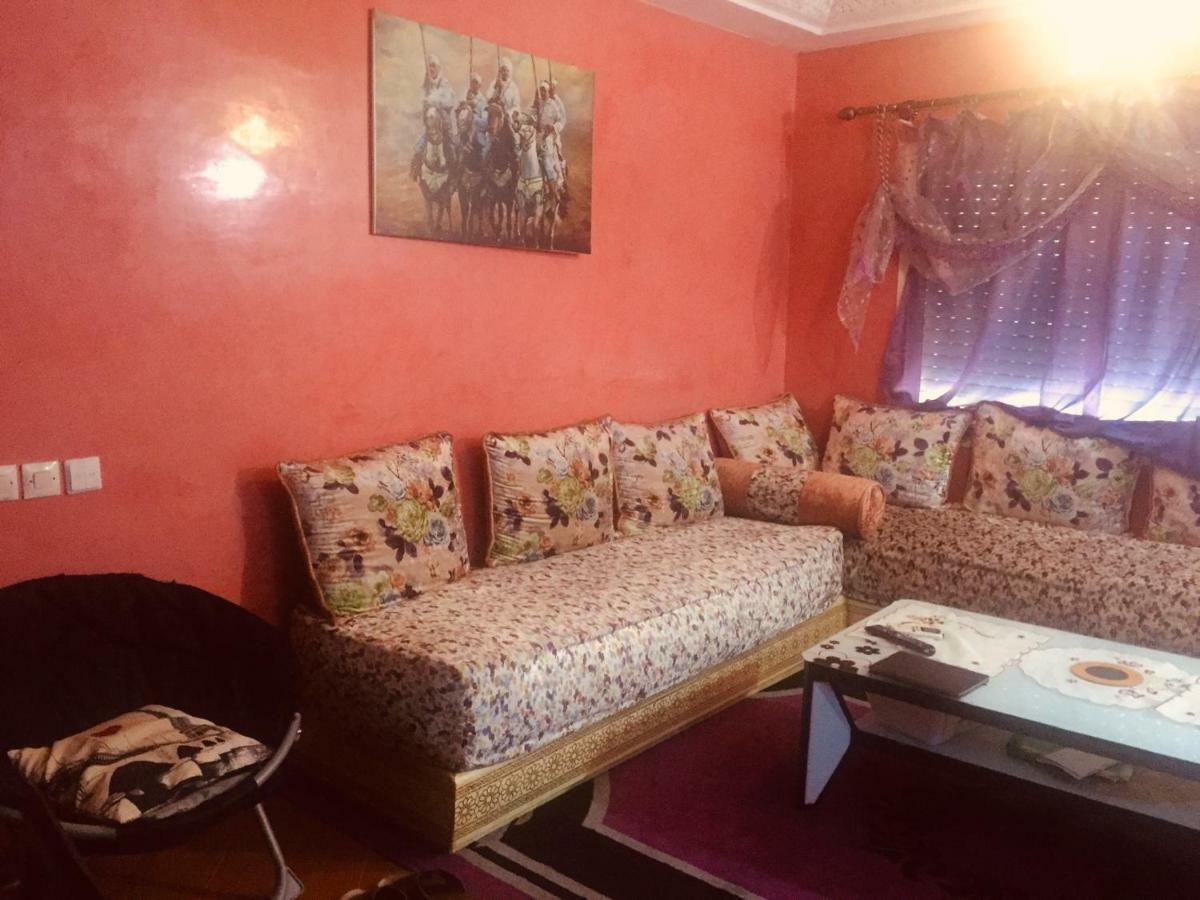 Homestay “etoile D'or” Porte De Gueliz 40 000 Marrakech . *