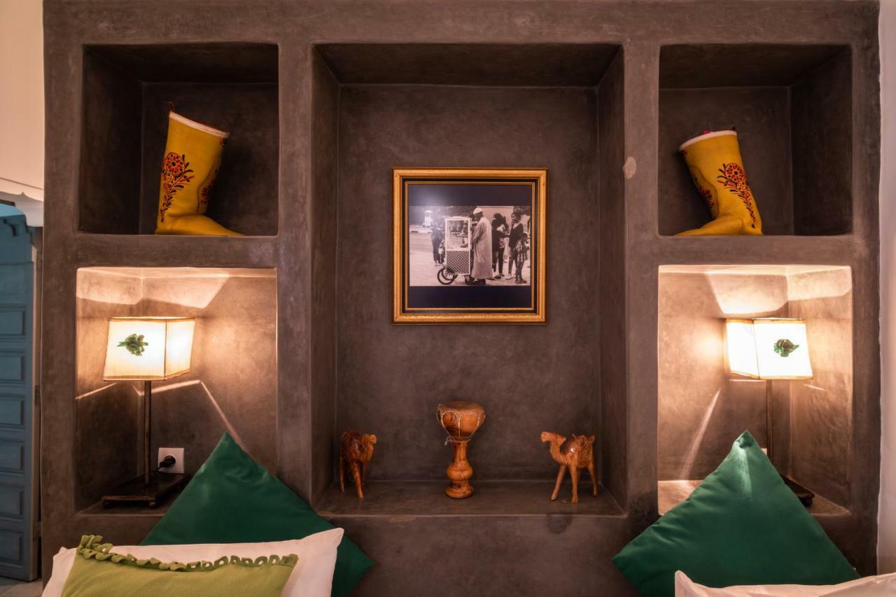 Riad Azcona 3*