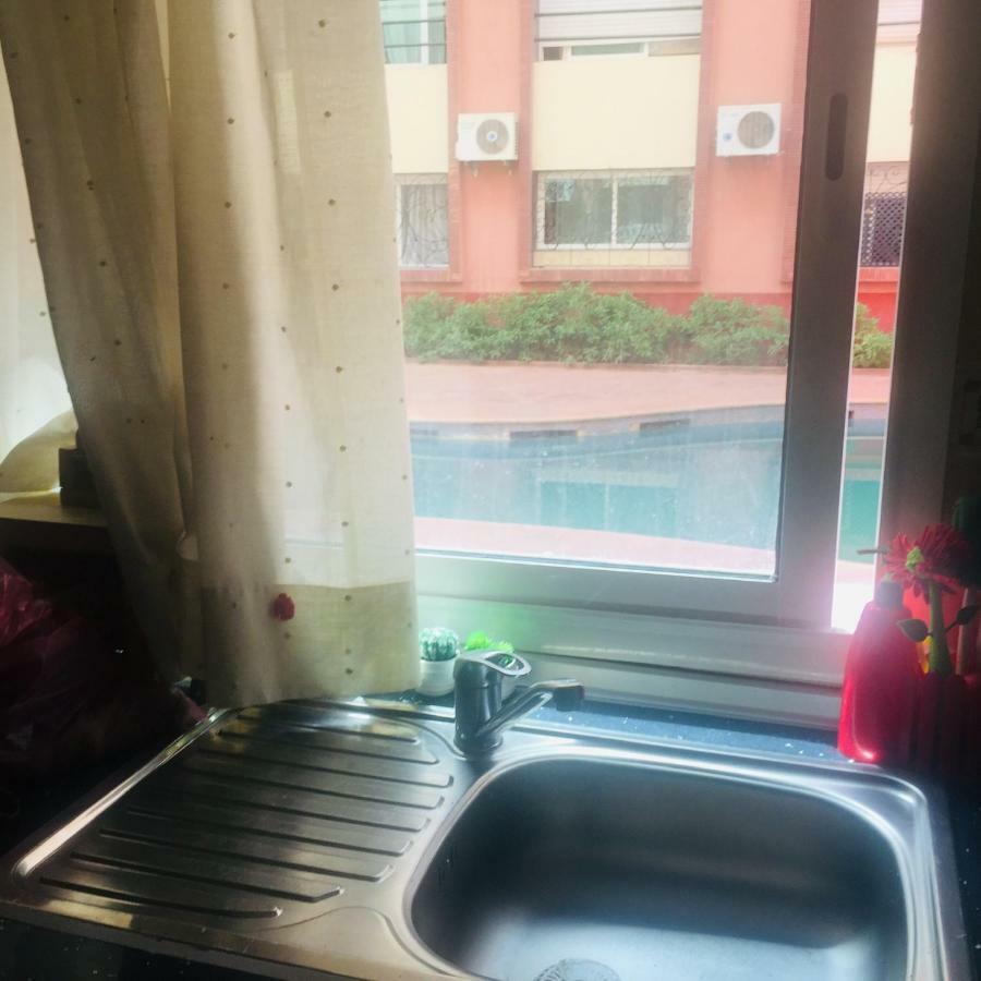Homestay “etoile D'or” Porte De Gueliz 40 000 Marrakech . *