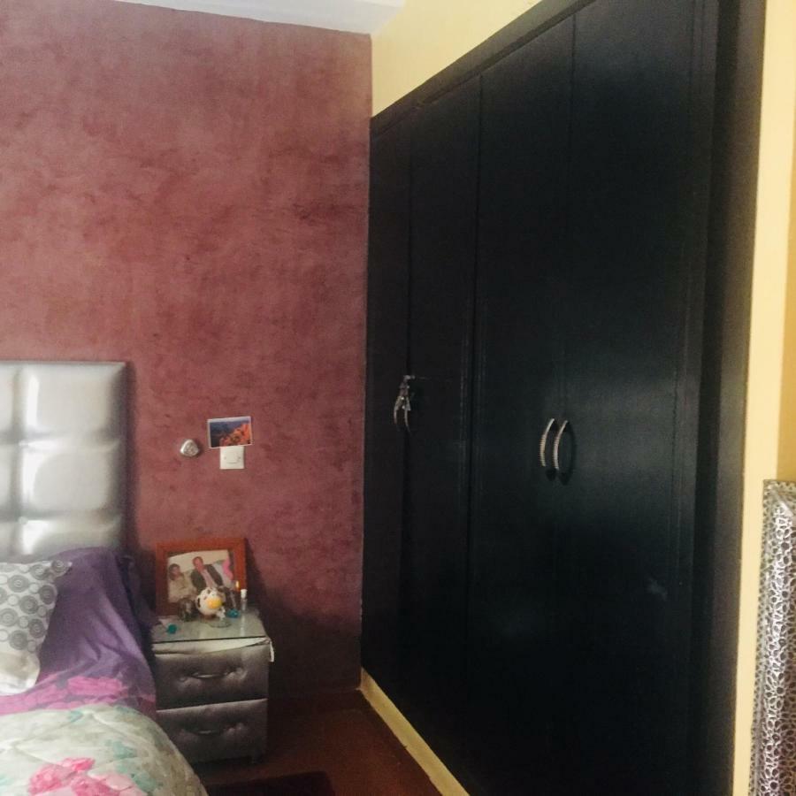 “etoile D'or” Porte De Gueliz 40 000 Marrakech . Homestay
