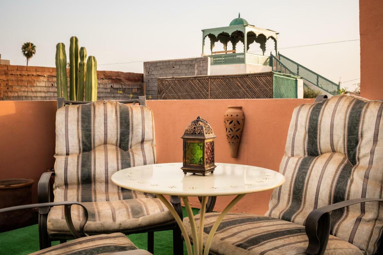 Riad Azcona 3*