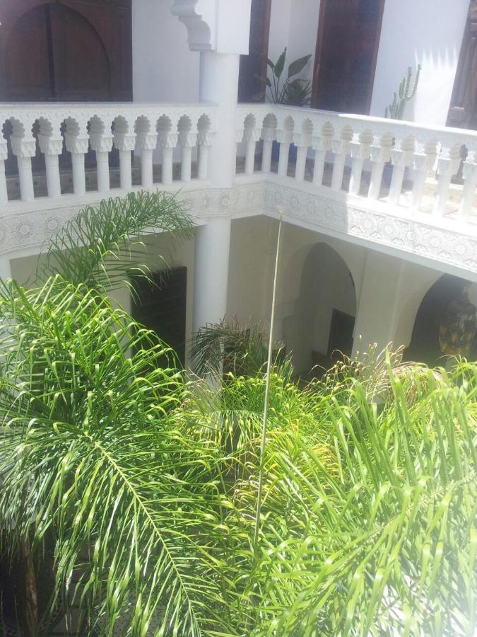 Riad Tahar Oasis