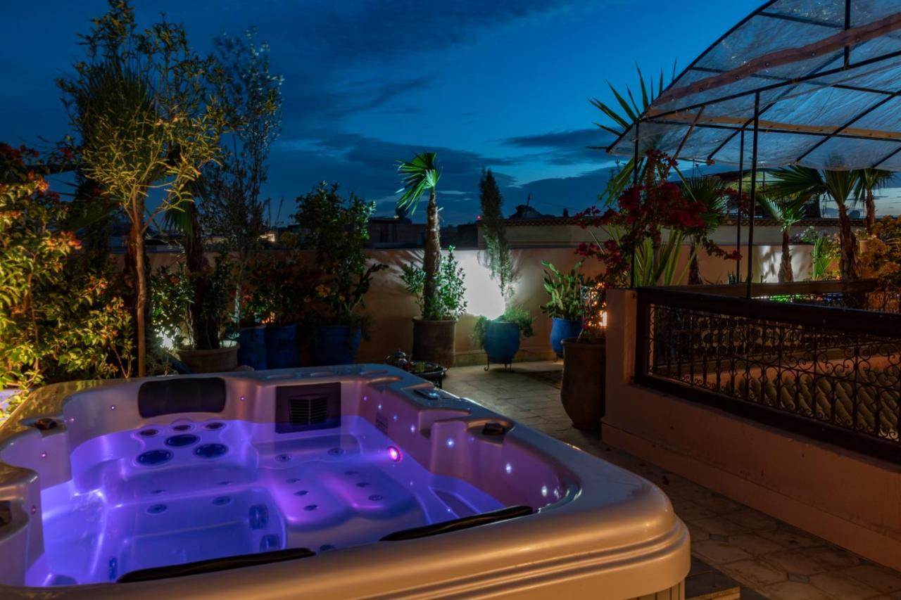 Riad Dar Merzouga Hammam & Jacuzzi