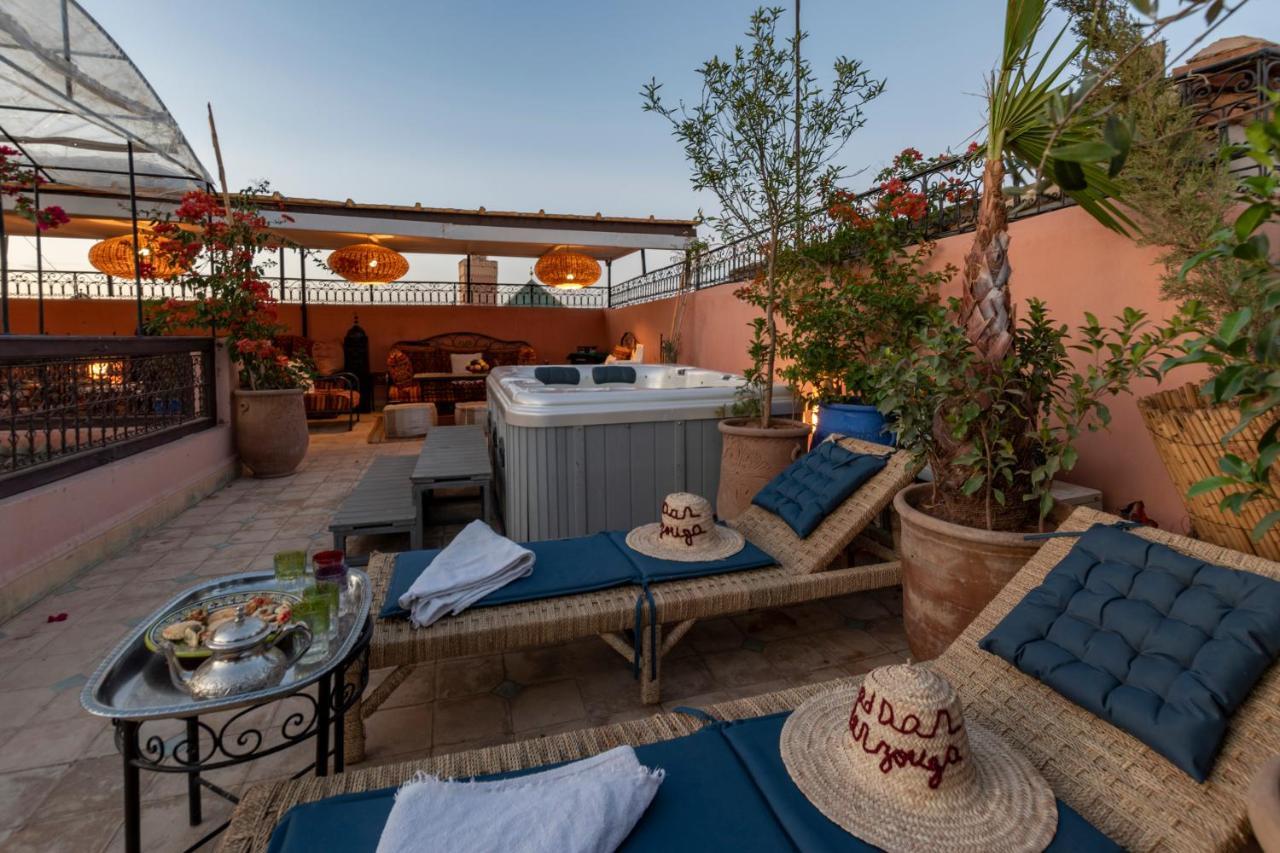Riad Dar Merzouga Hammam & Jacuzzi