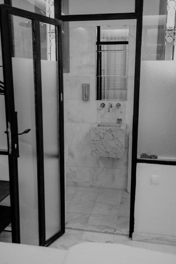 Couette-café Aicha Kitchen