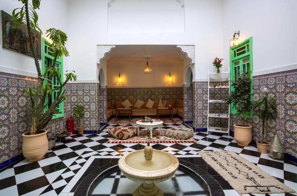 Riad Rose Meryam